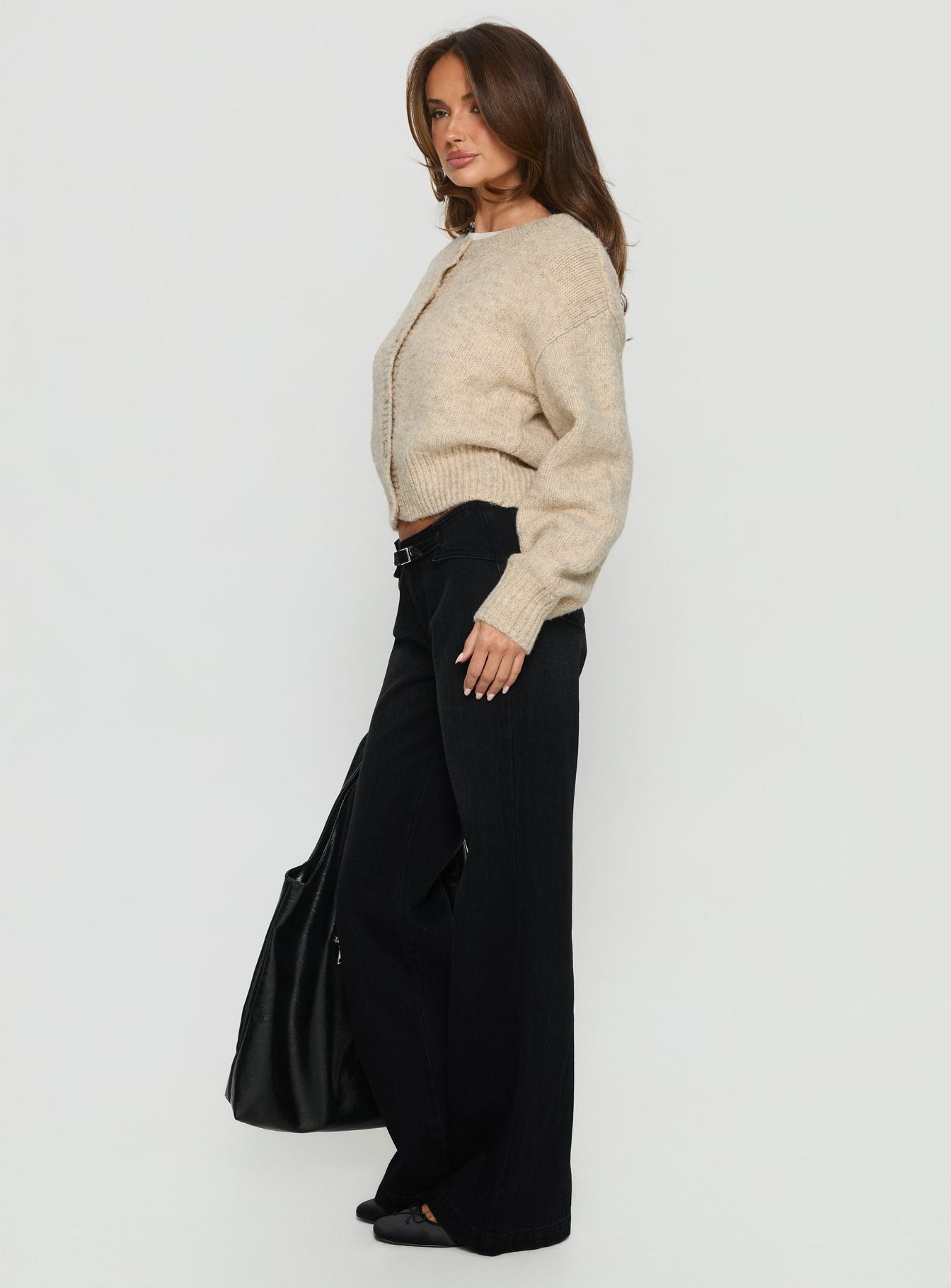 Slow Ride Mid Rise Bootleg Belted Jeans Washed Black - Image 4