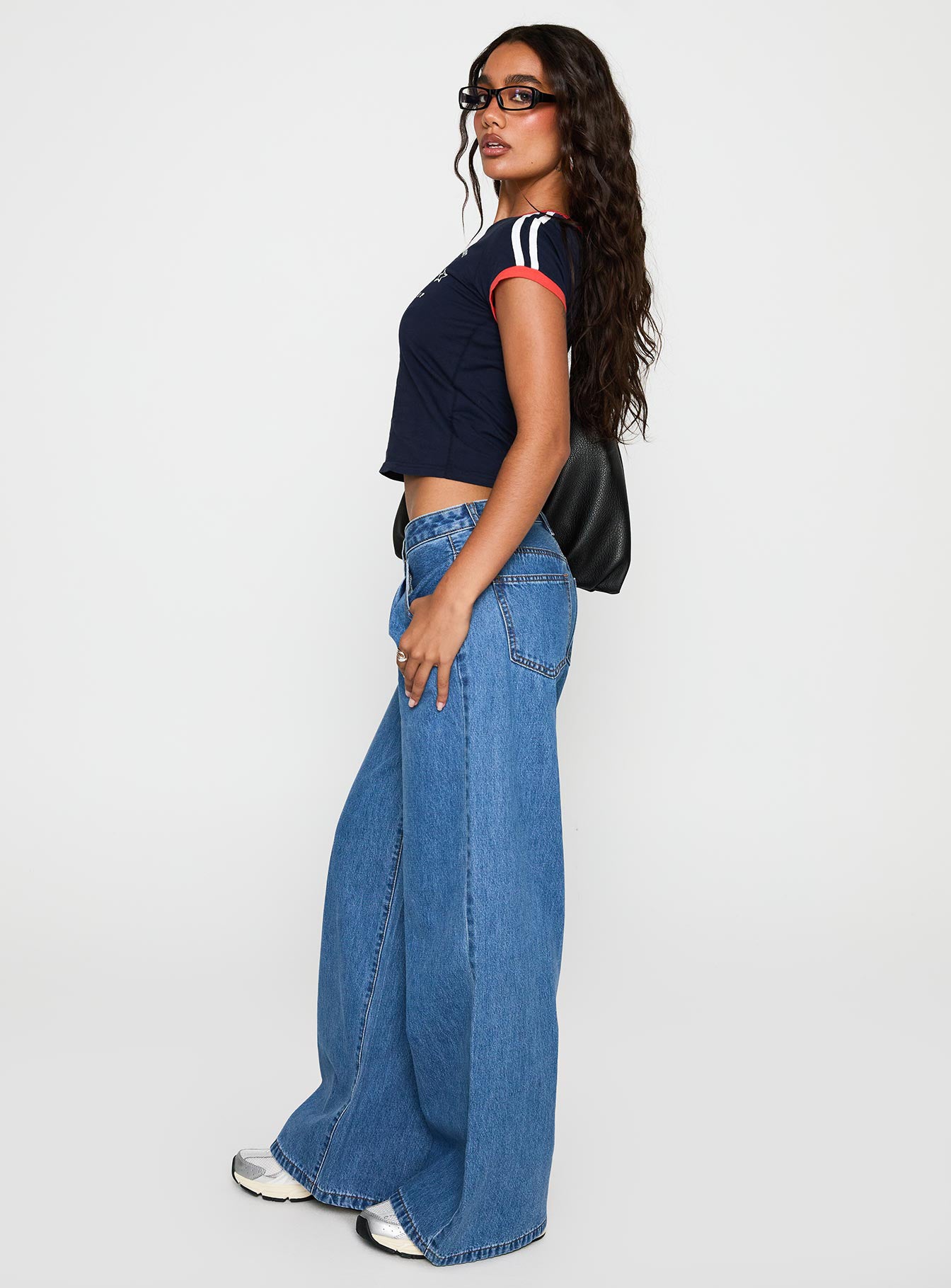 Supercut Low Rise Baggy Pleat Jeans Mid Blue - Image 3