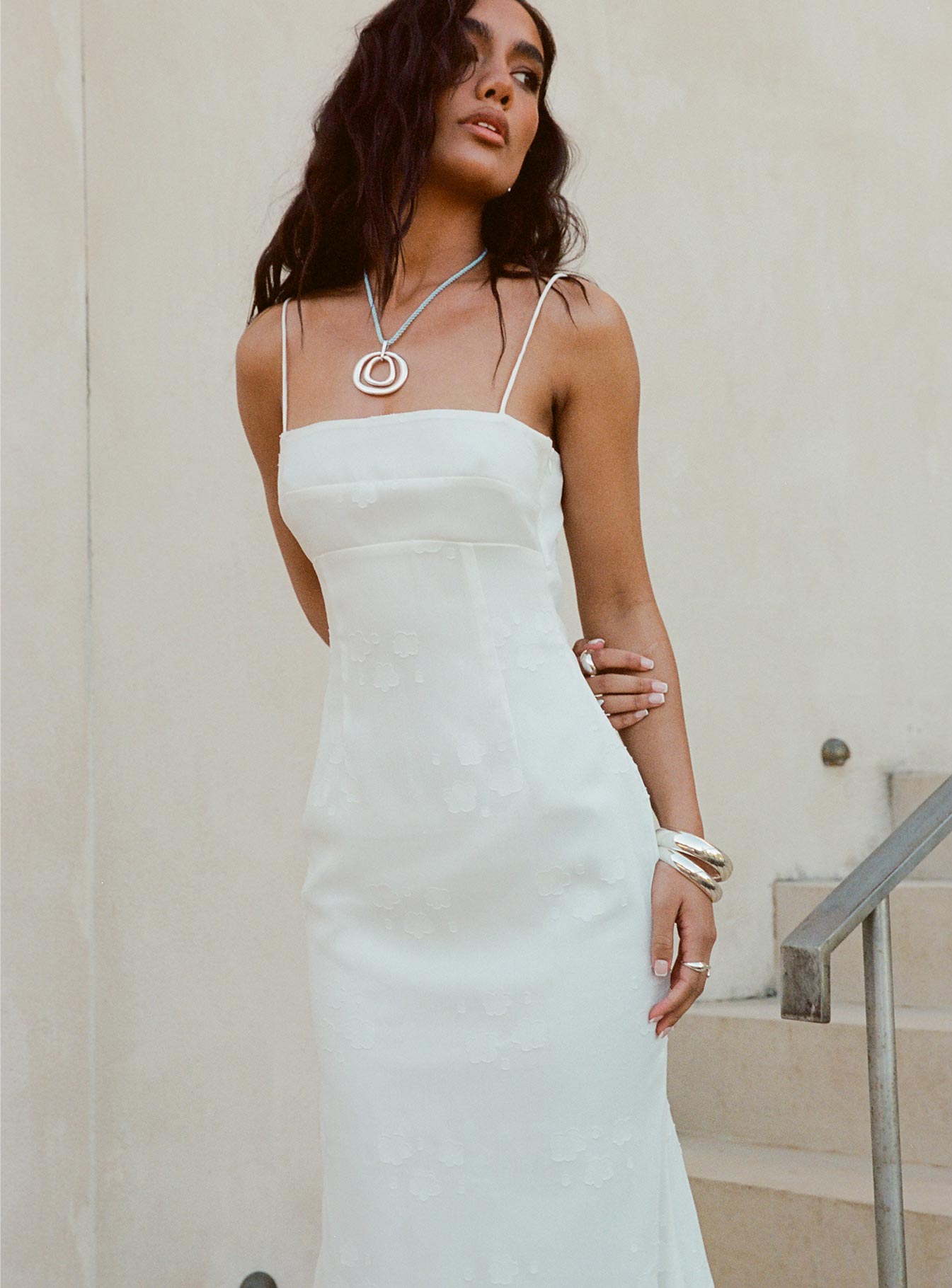 Hanlen Maxi Dress White - Image 3