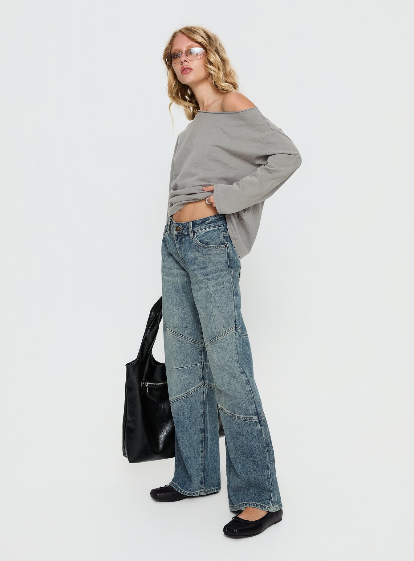 Atmosphere Mid Rise Straight Leg Jeans Antique Wash - Image 4