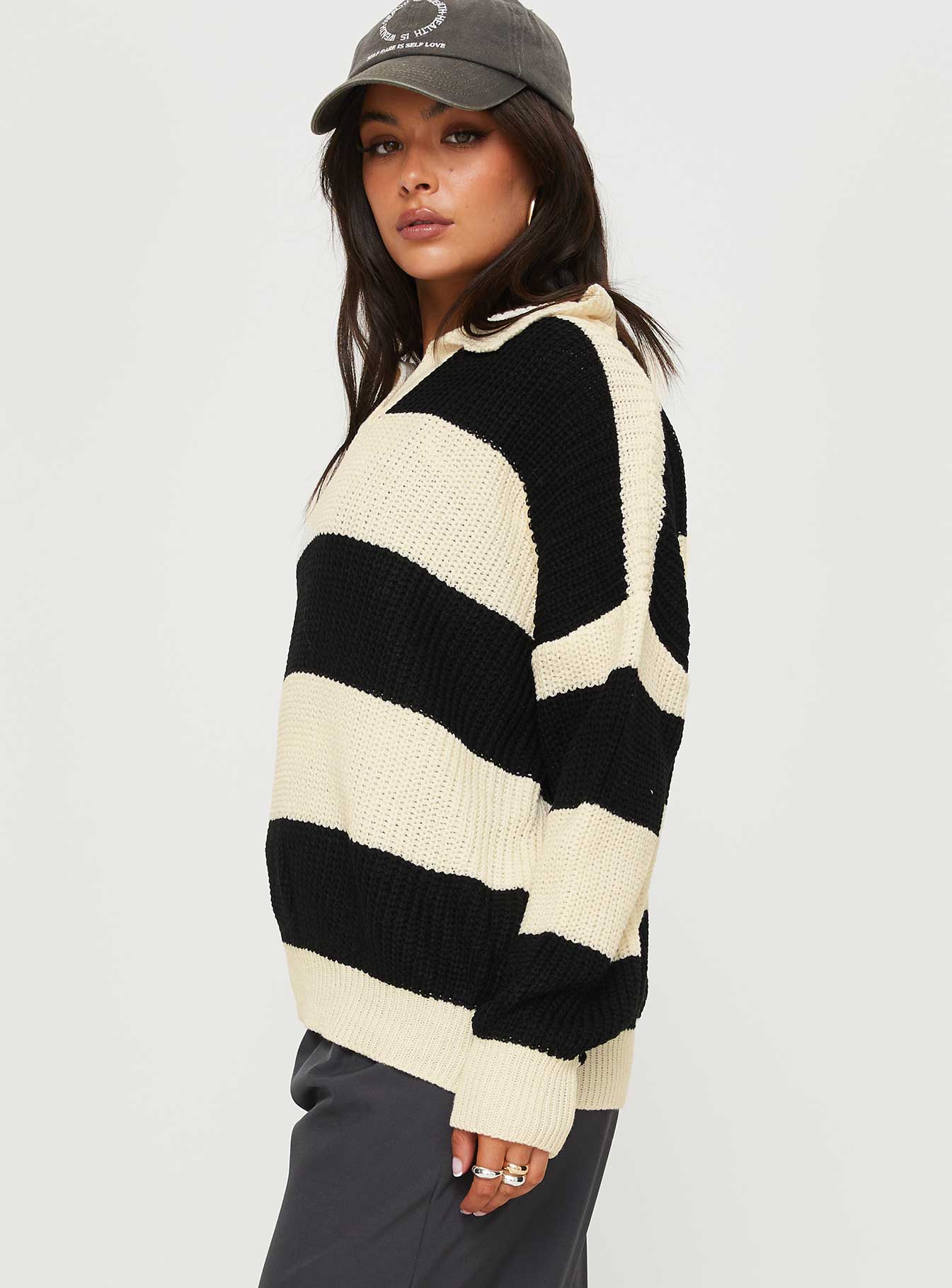 Mild Collared Sweater Cream / Black - Image 3
