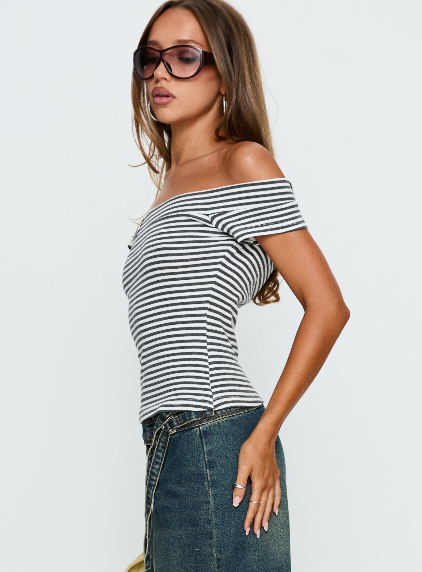 Kiela Off Shoulder Hardware Detail Top Grey / White Stripe - Image 4