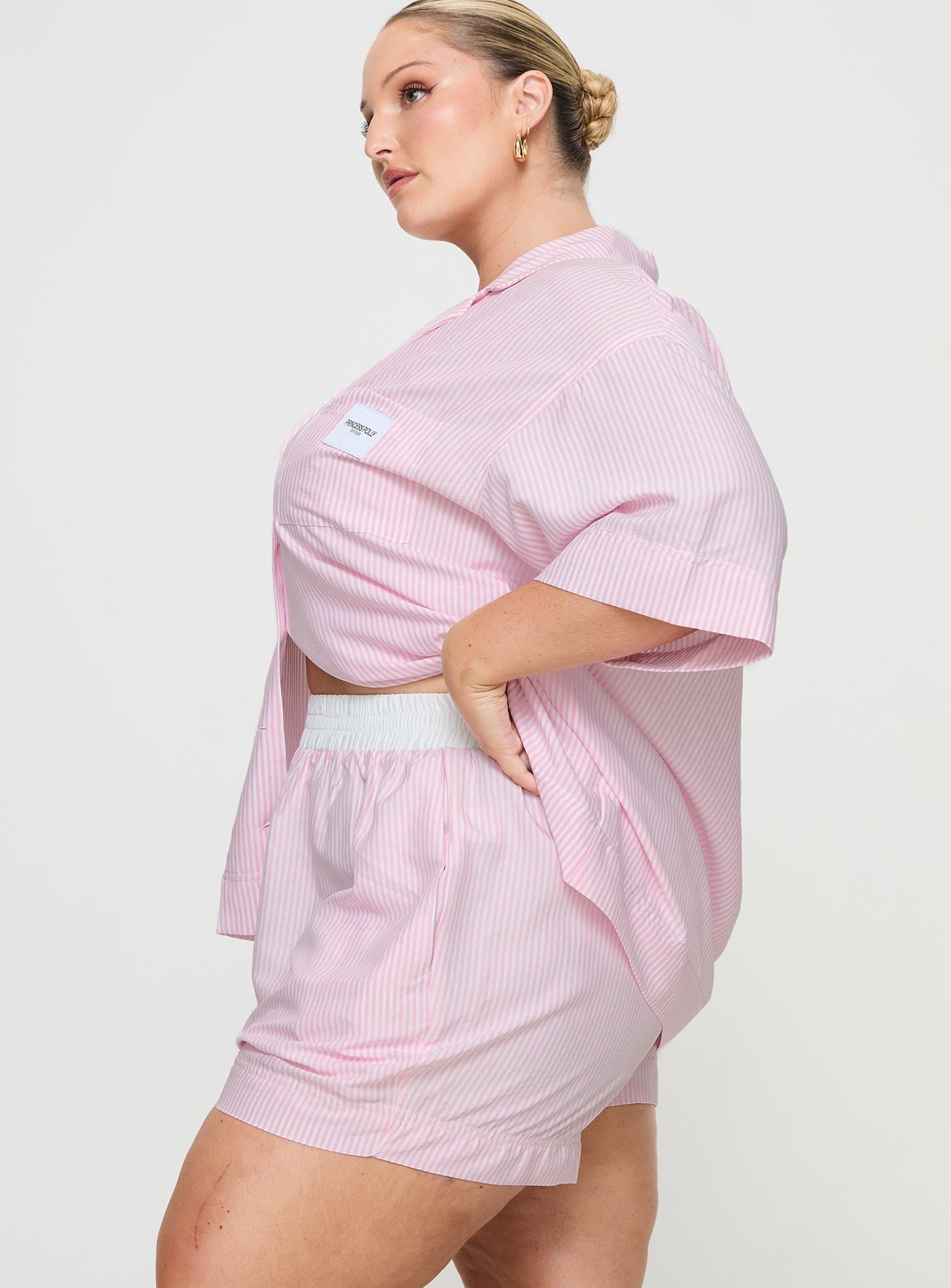 Early Riser Sleep Shorts Pink Stripe Curve - Image 4