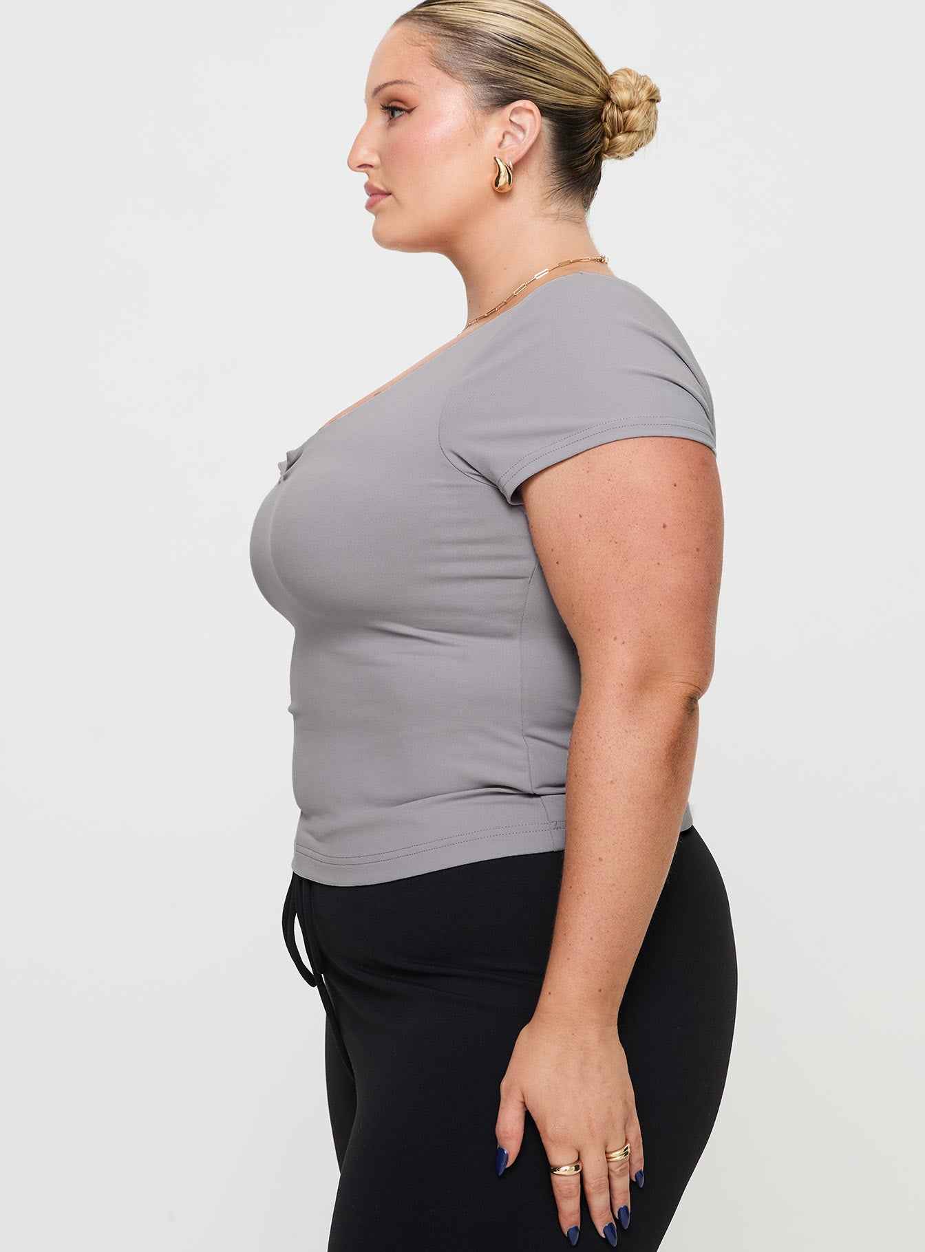 Serenie Top Grey Curve - Image 4