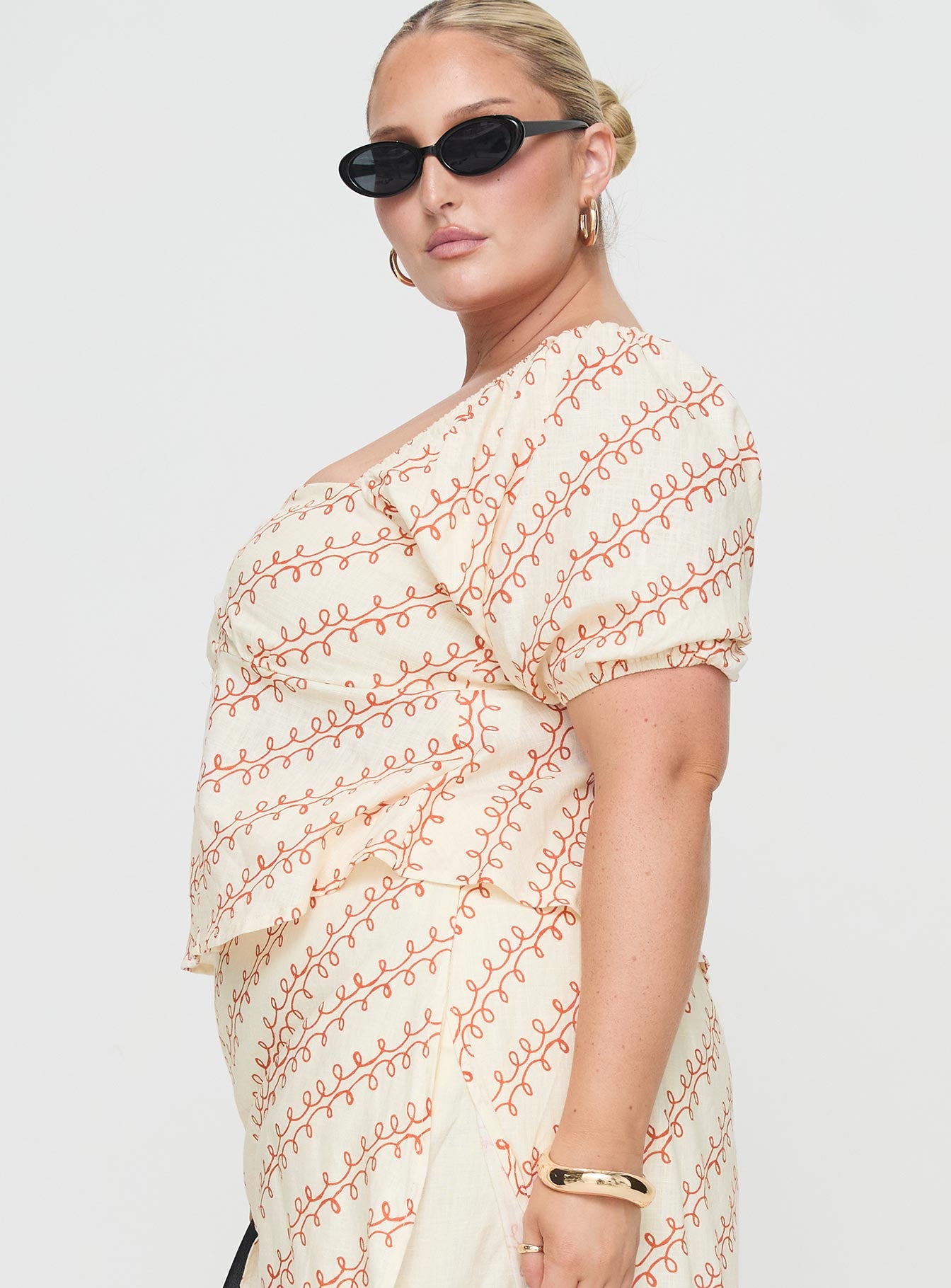 Passionfruit Linen Blend Top Multi Curve - Image 4