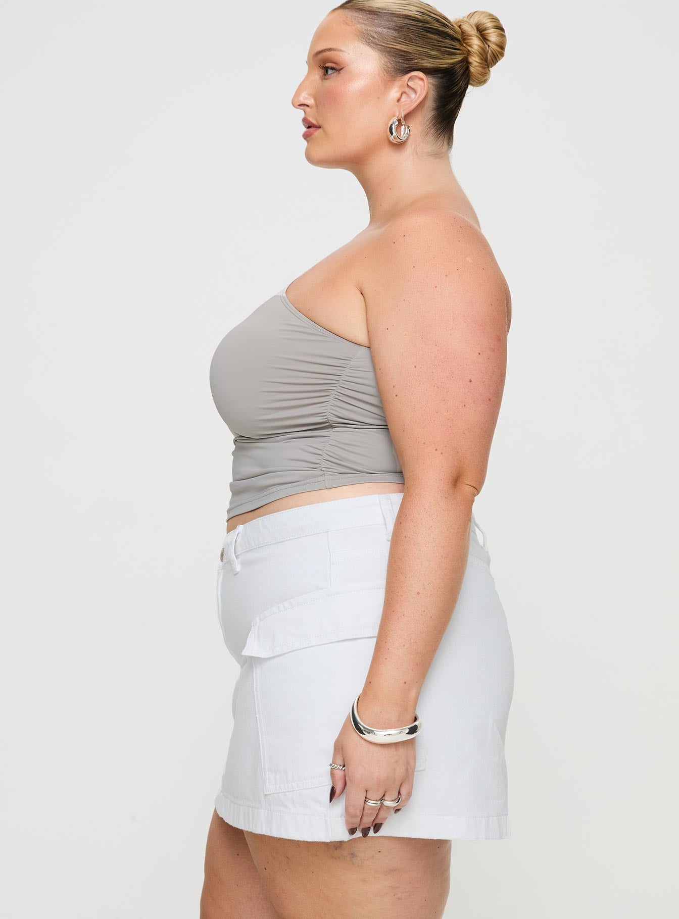 Zakai Cargo Denim Mini Skirt White Denim Curve - Image 4