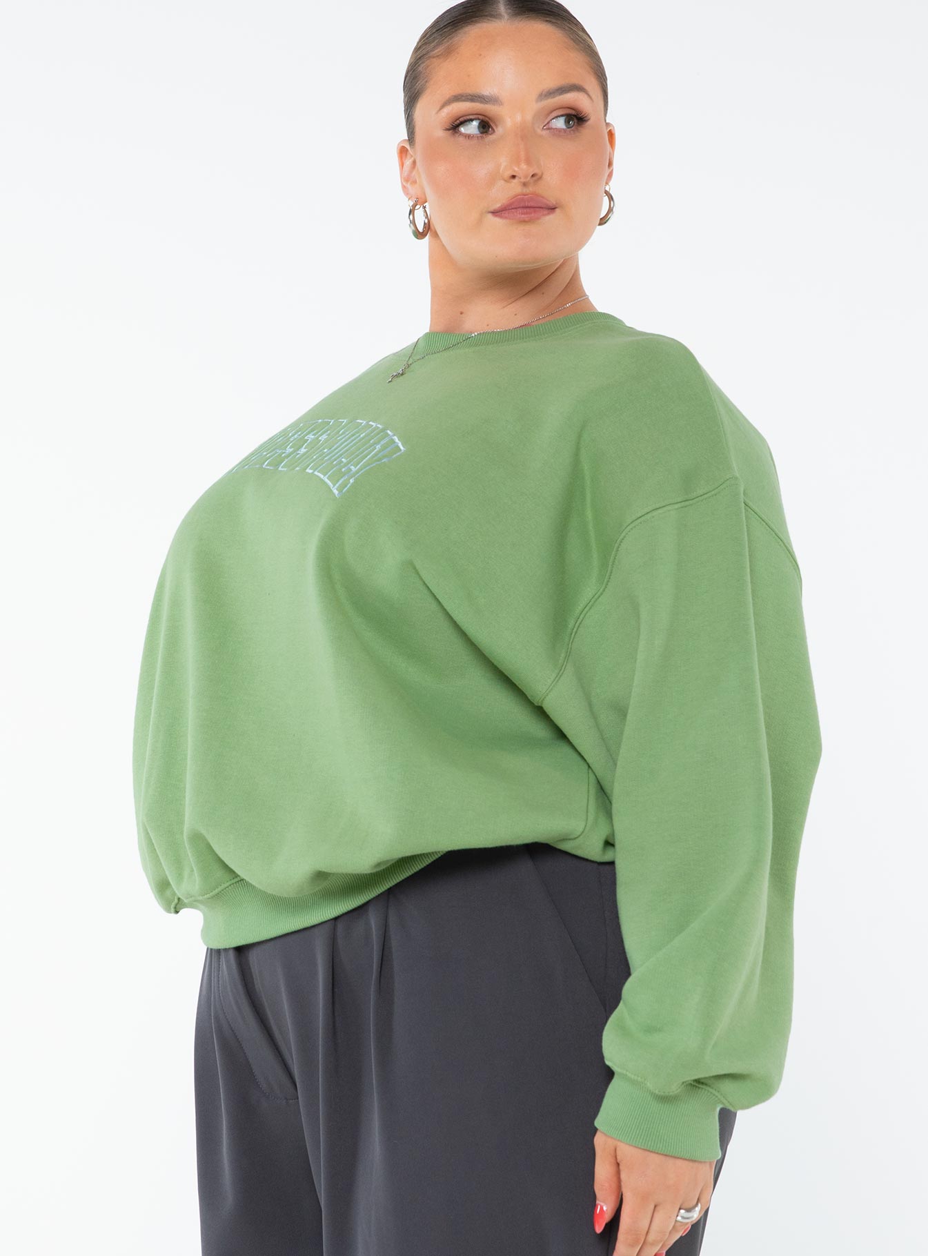 Princess Polly Crew Neck Sweatshirt Collegiate Text Green Curve - Image 4