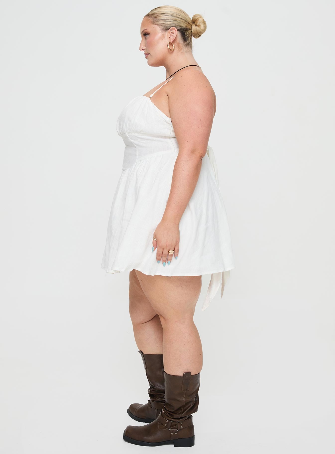 Slow Dance Linen Blend Mini Dress White Curve - Image 4