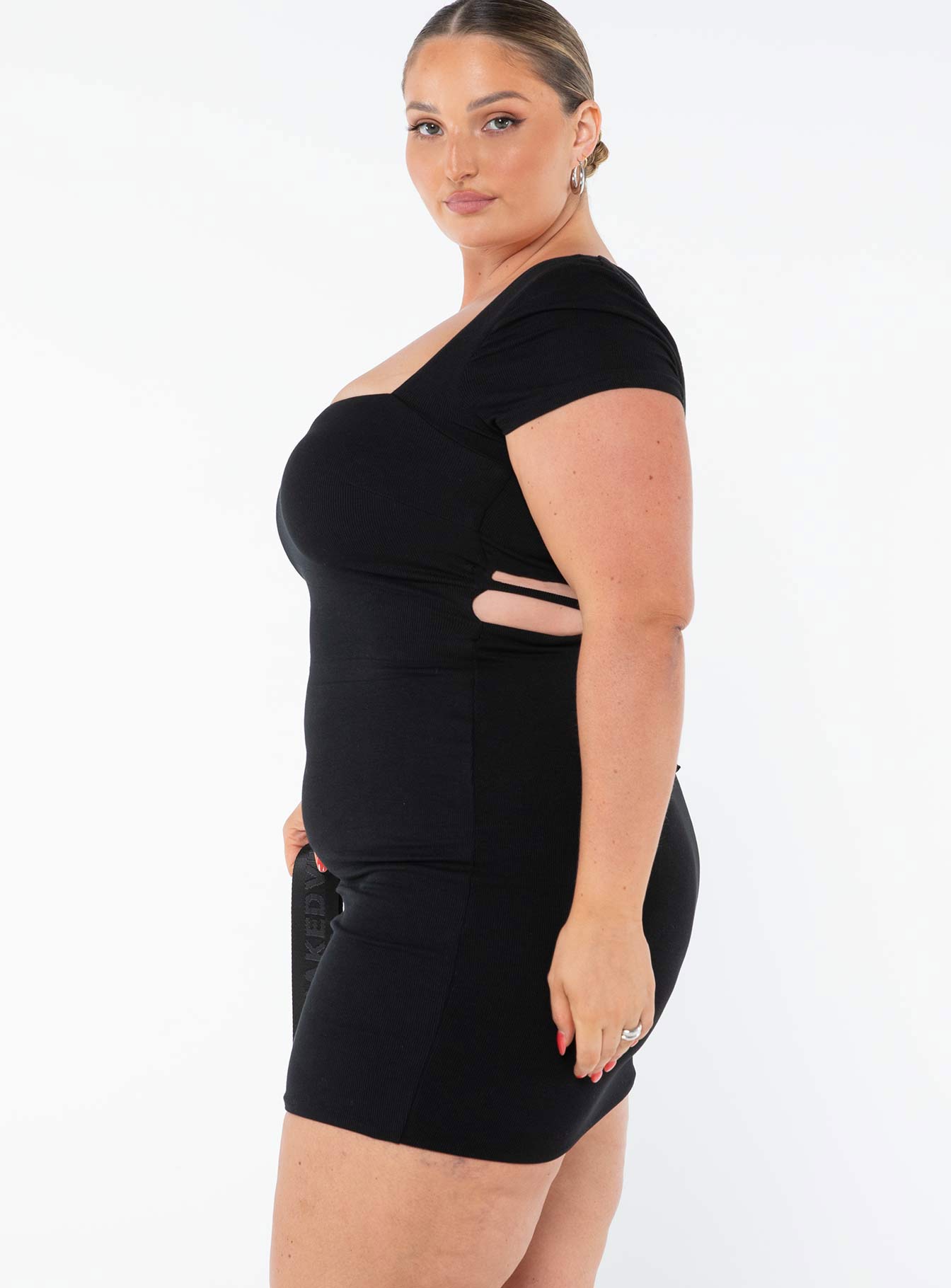 Nolan Short Sleeve Mini Dress Black Curve - Image 4