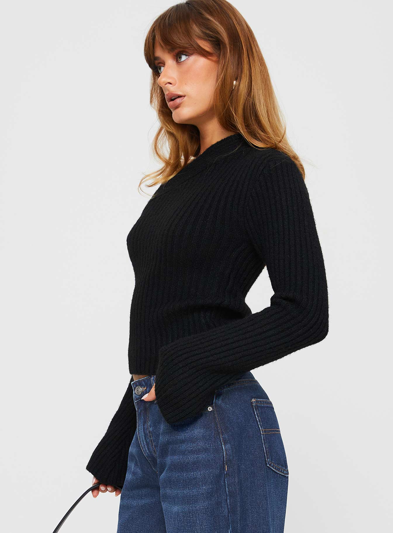 Phillips Cold Shoulder Sweater Black - Image 4
