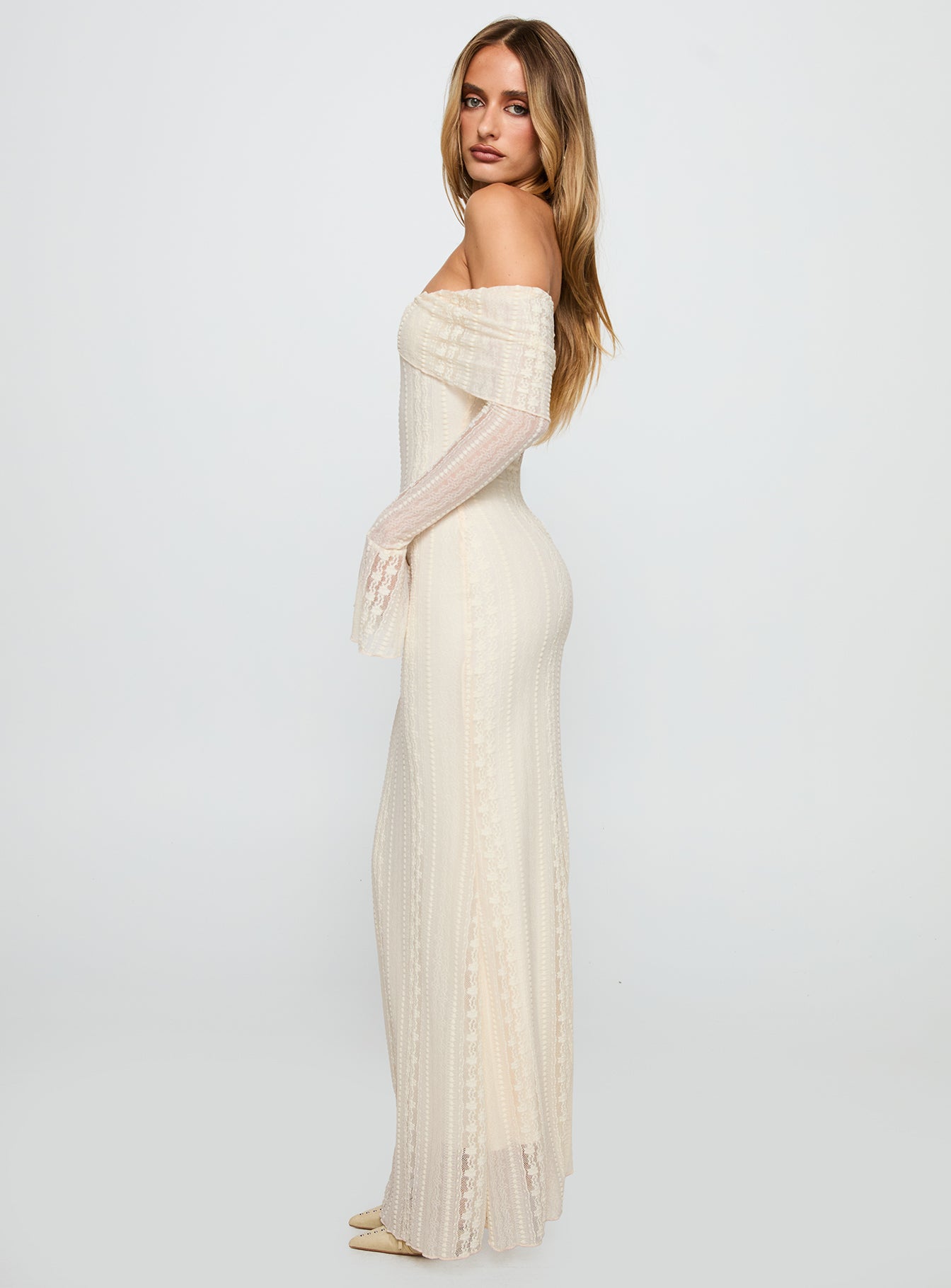 Perdita Long Sleeve Lace Maxi Dress Cream - Image 4