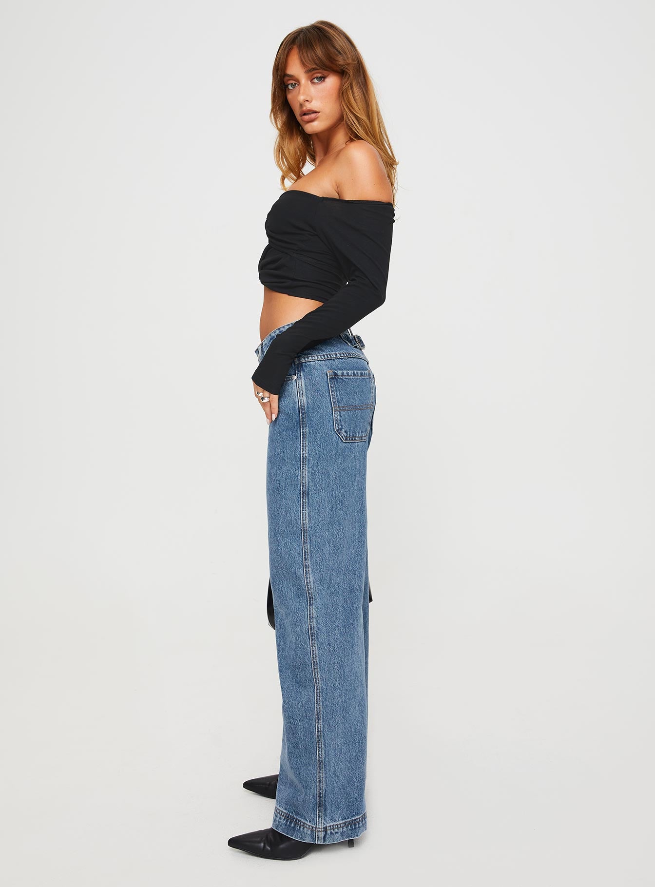 Jankins Low Rise Straight Leg Jeans Mid Wash - Image 4