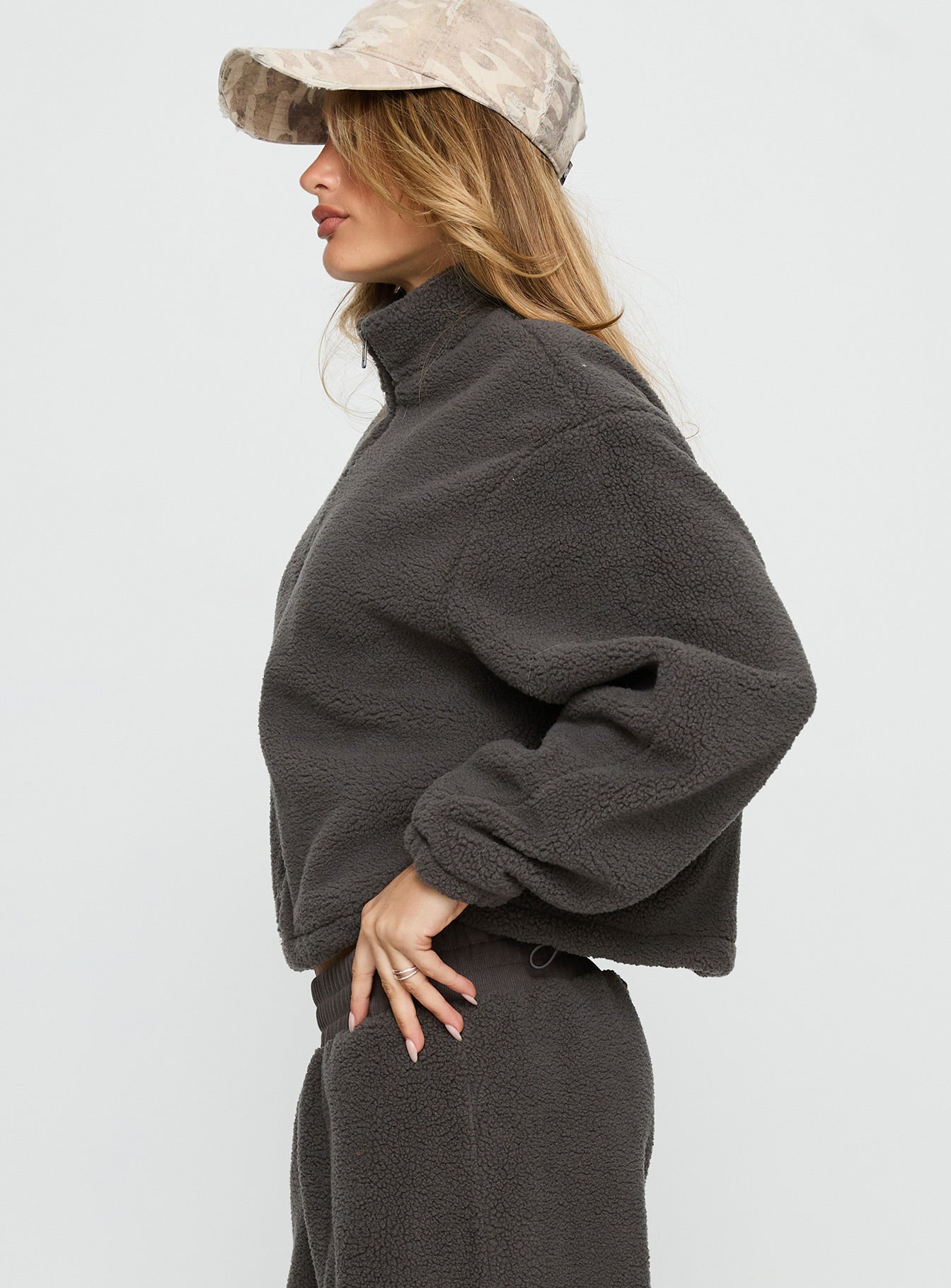 Siberia Fleece Zip Up Jumper Charcoal - Image 4