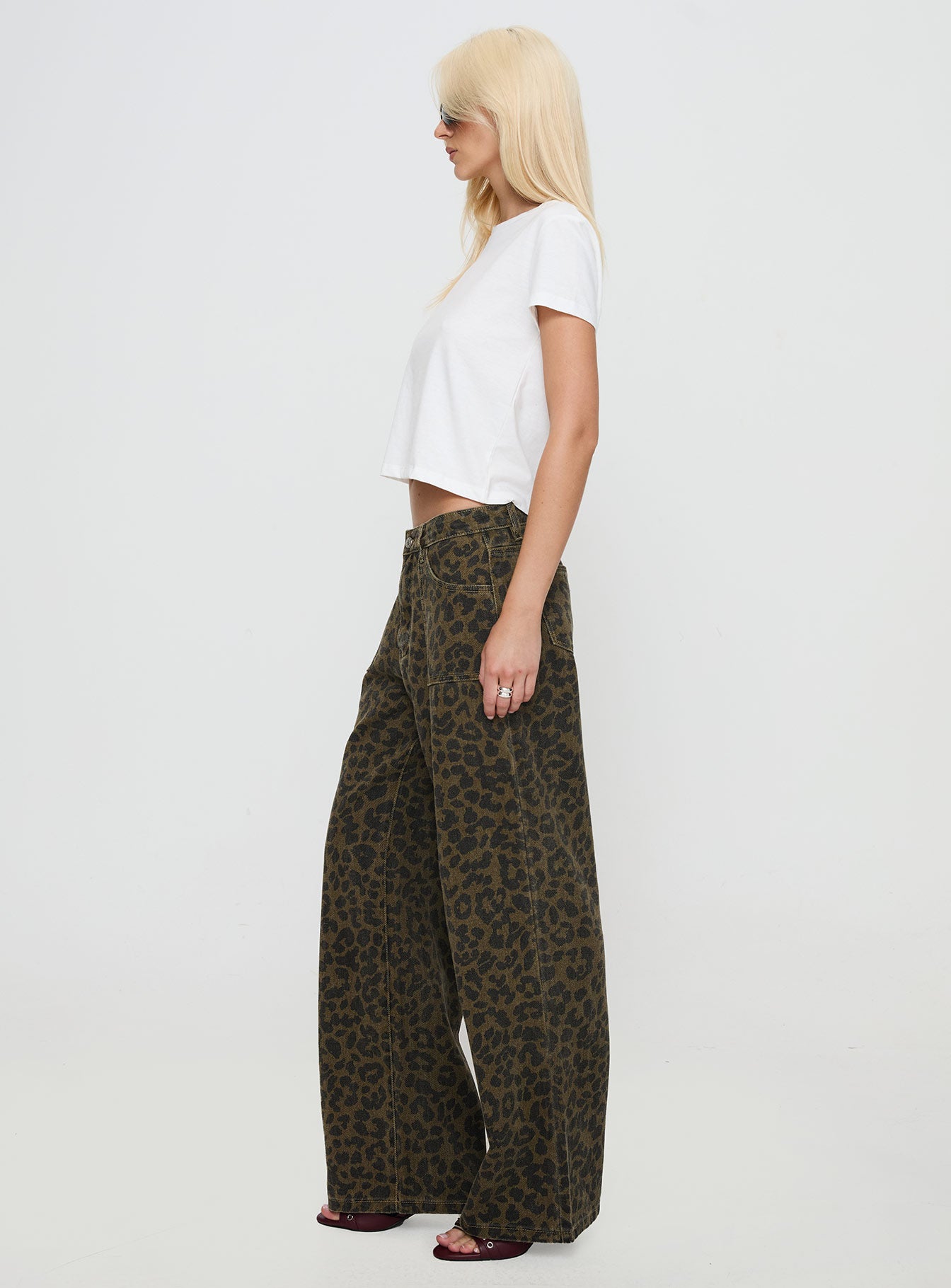 Briony Low Rise Wide Leg Jean Leopard - Image 4