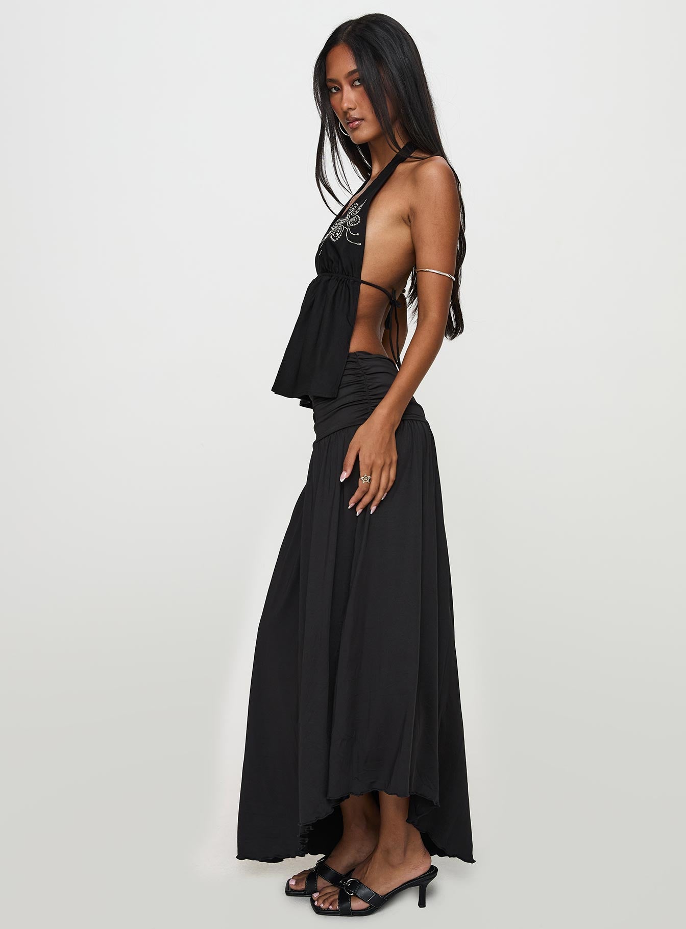 Gezabele Asymmetrical Maxi Skirt Black - Image 3