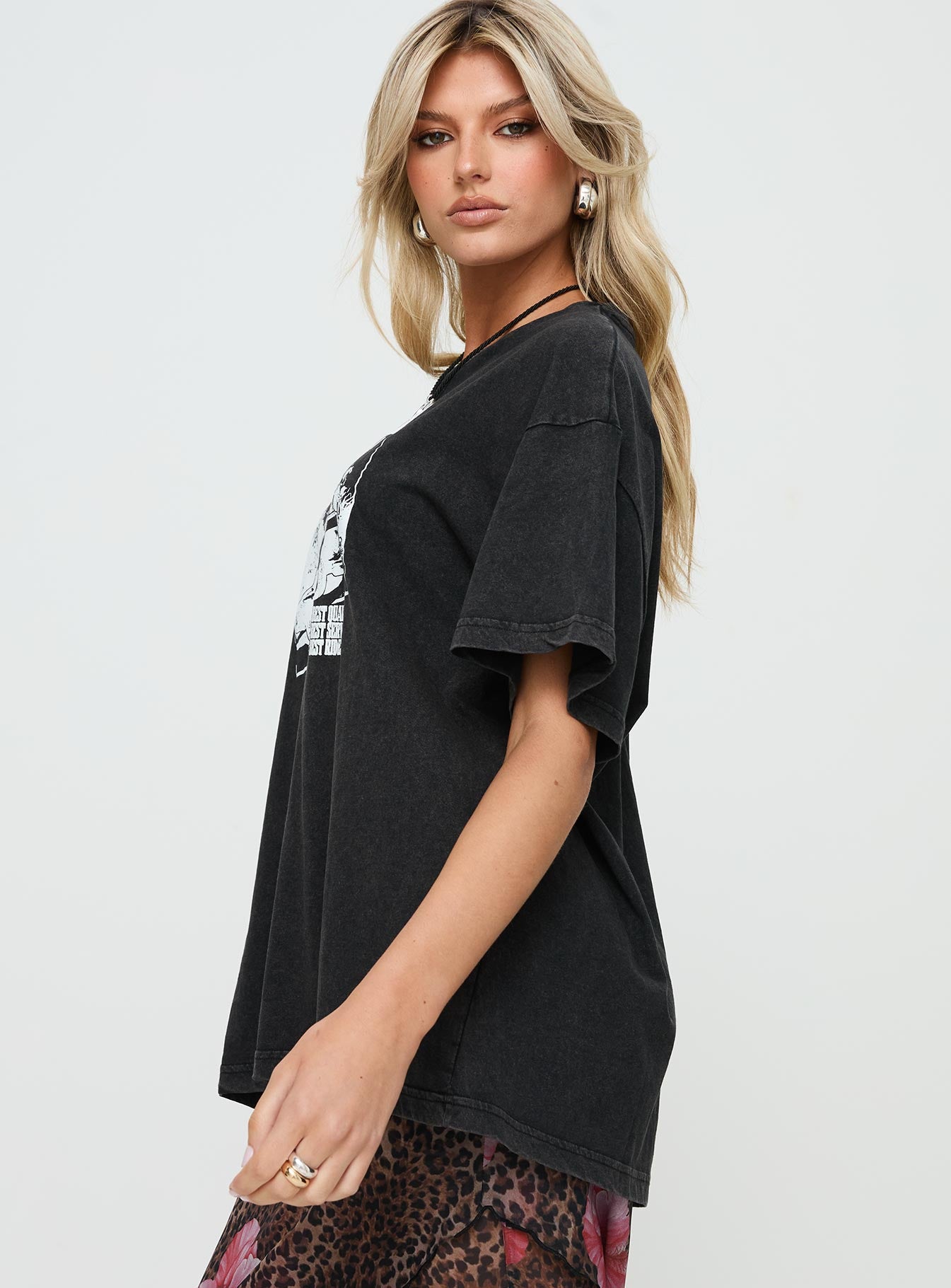 Electric Vintage Oversized Tee Black - Image 4