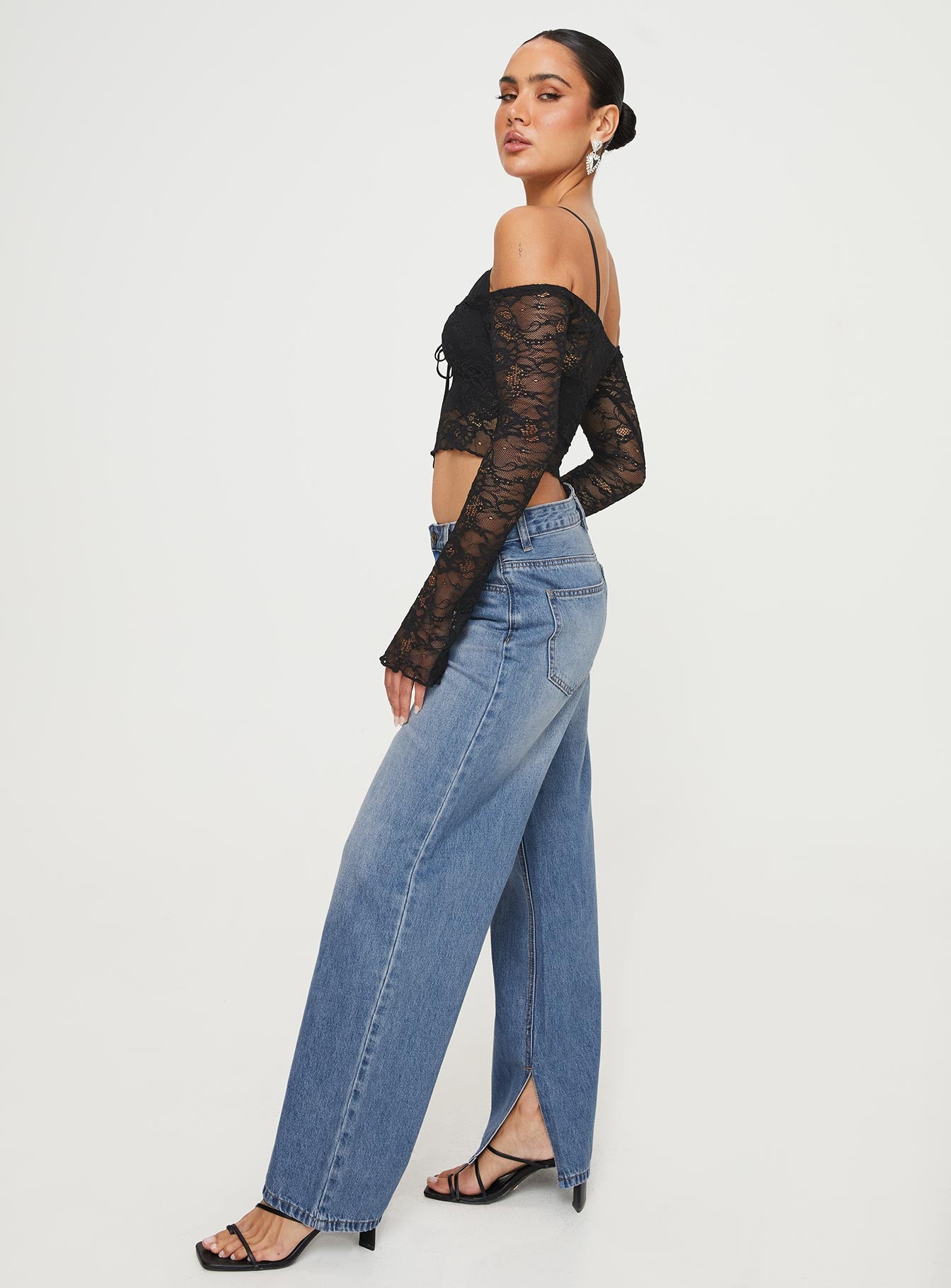 Azula Mid Rise Wide Leg Denim Jean Mid Blue - Image 5