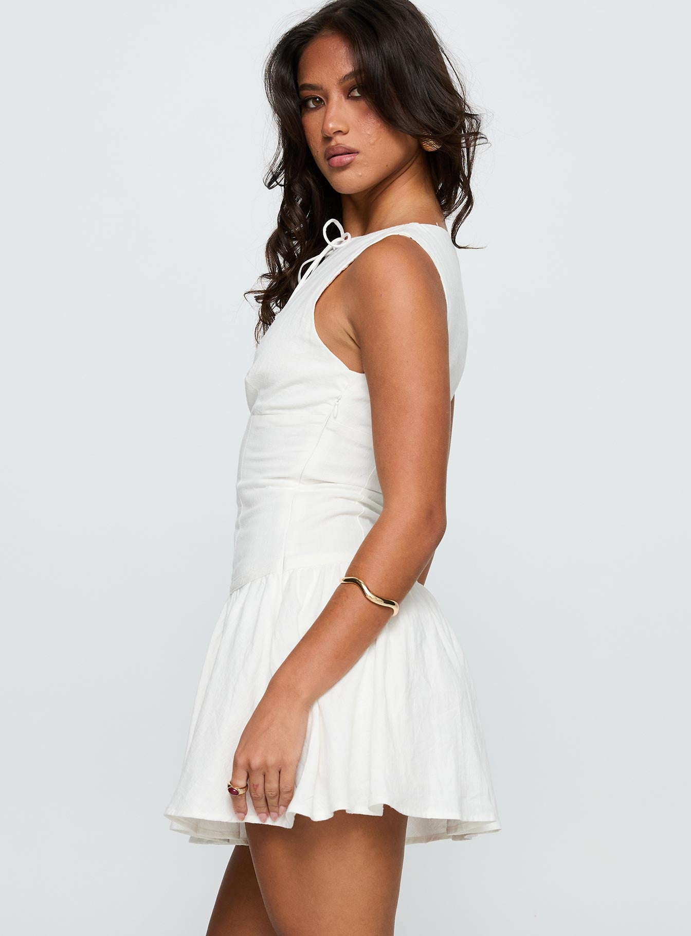 Alissea Keyhole Linen Blend Mini Dress White - Image 4