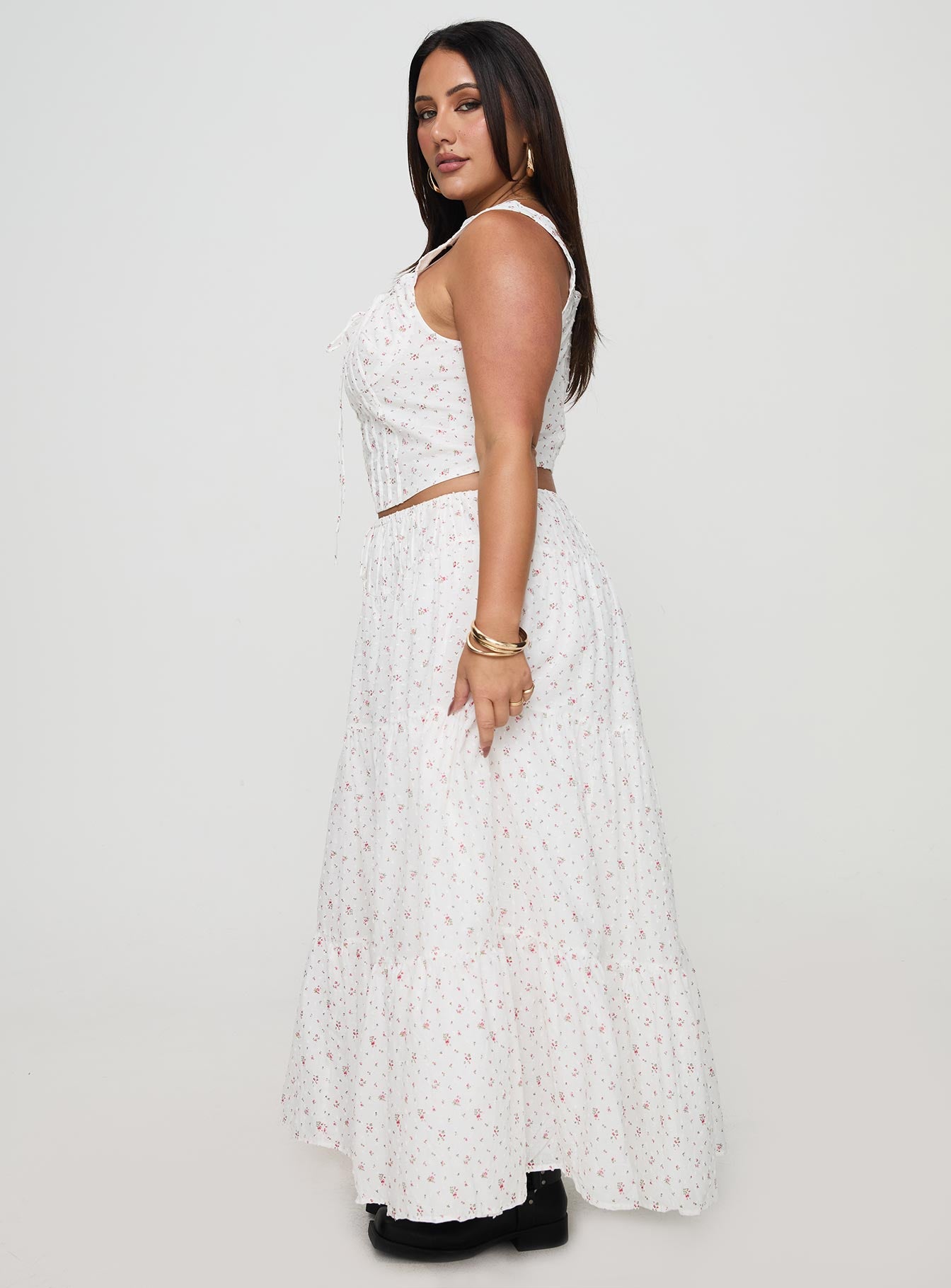 Cherry On Top Maxi Skirt White Floral Curve - Image 4
