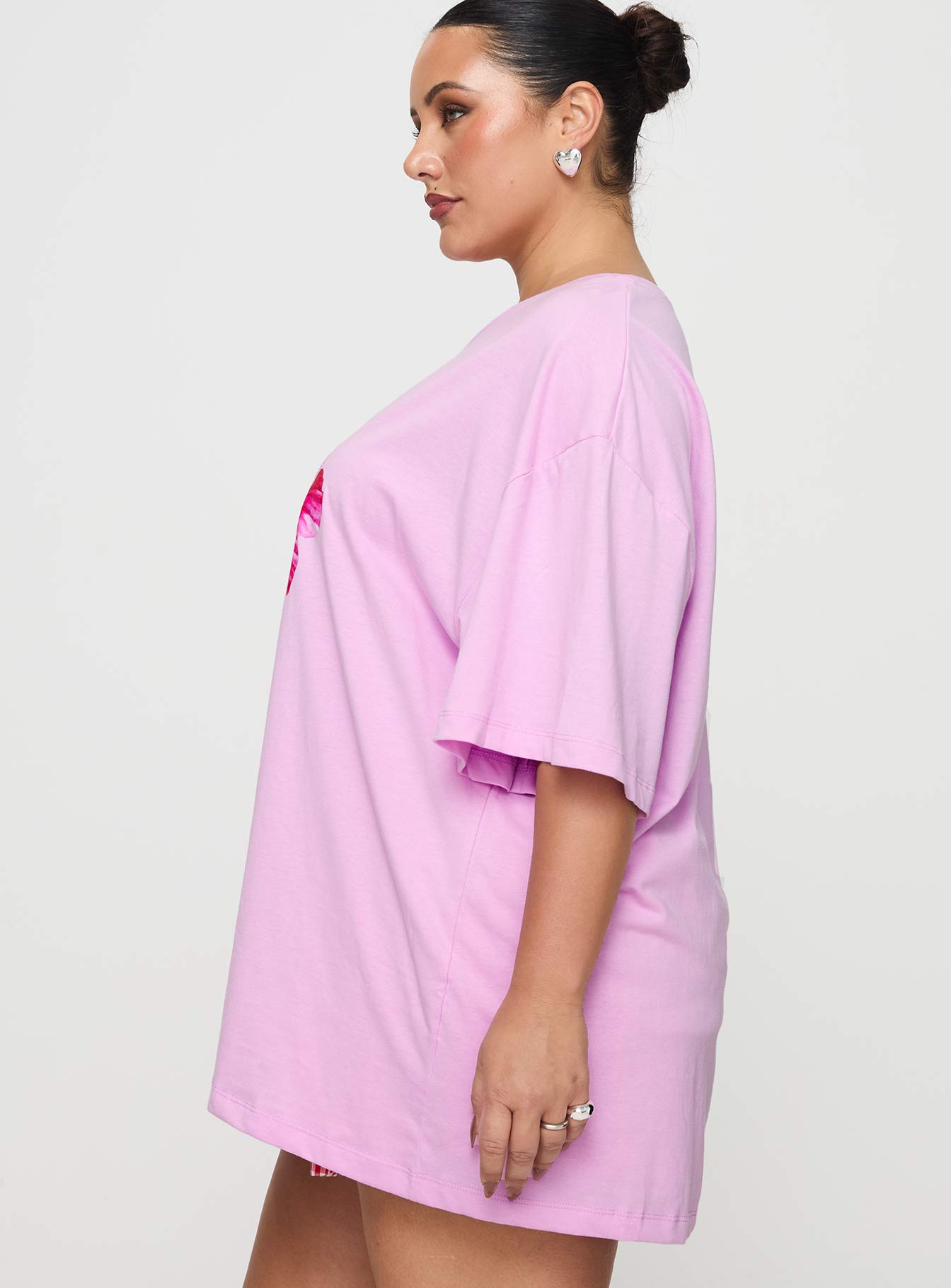 Hibiscus Haven Oversized Tee Pink Curve - Image 4