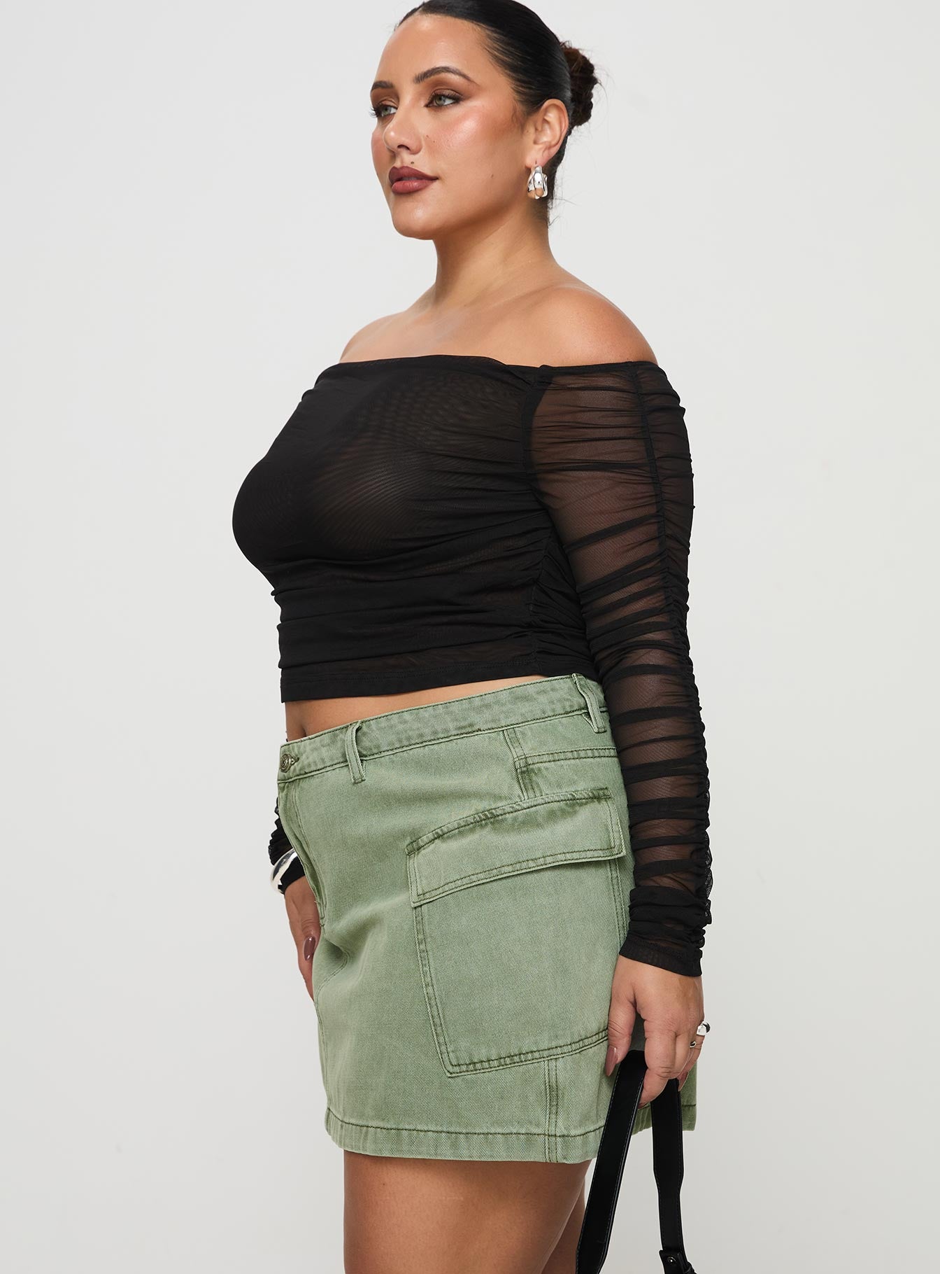 Zakai Cargo Denim Mini Skirt Green Curve - Image 4