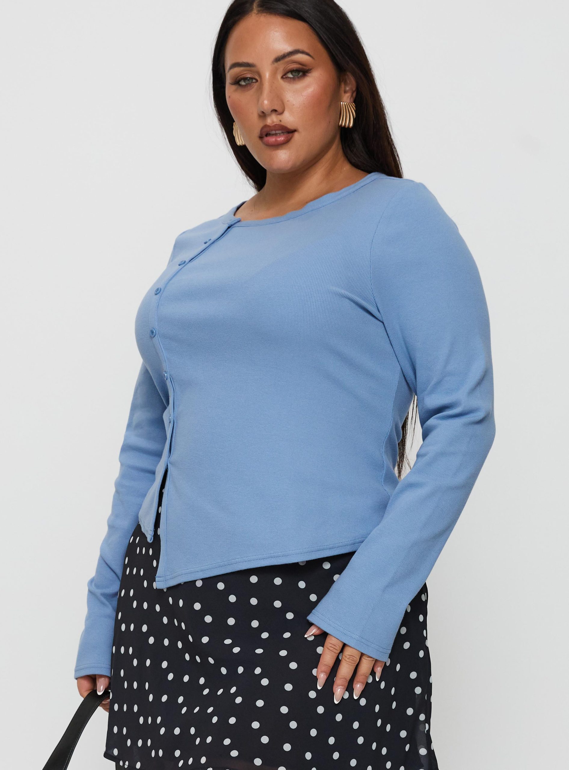 Baseline Button Up Long Sleeve Top Blue Curve - Image 4