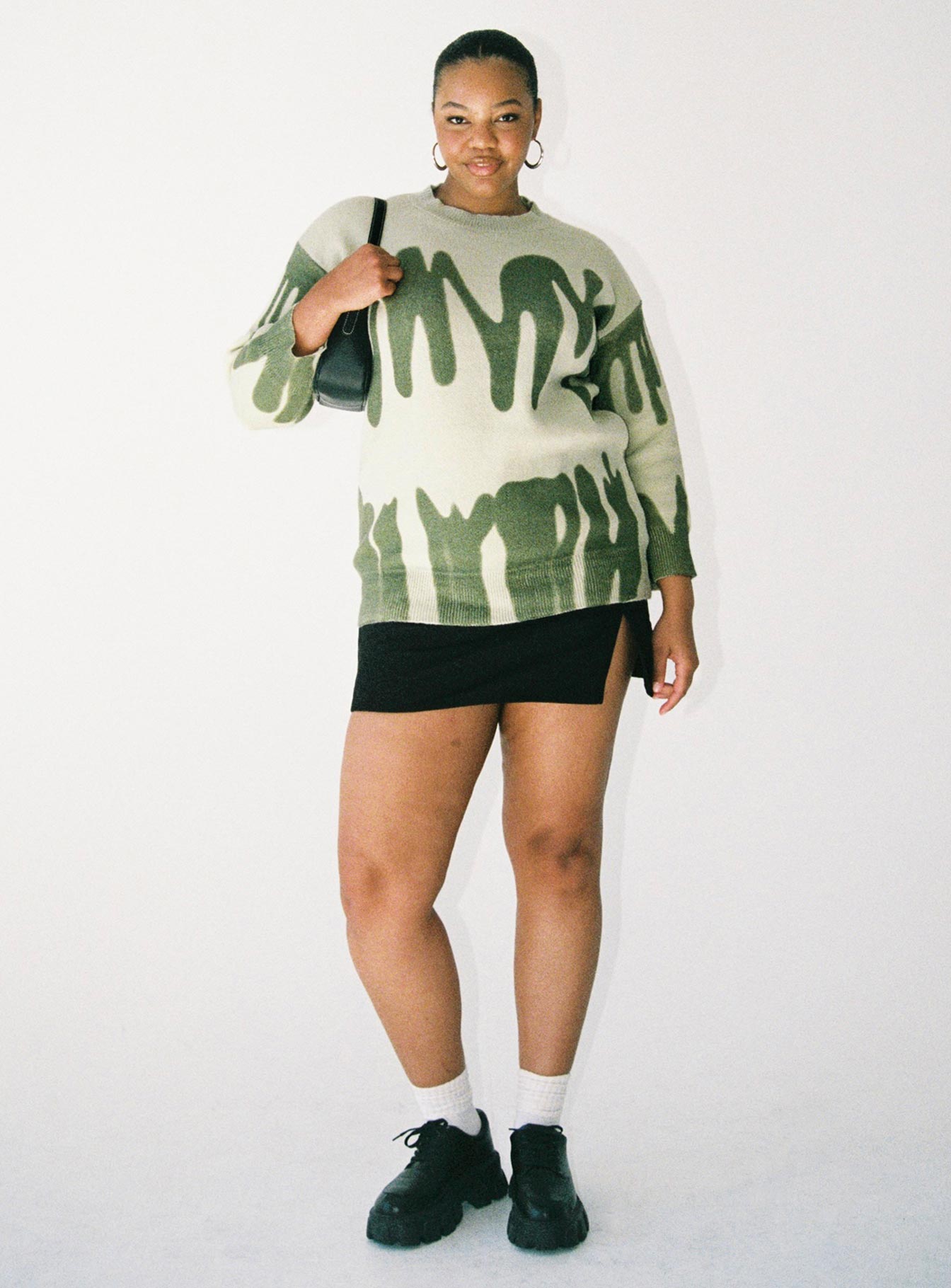 Katie Oversized Sweater Green Curve - Image 3