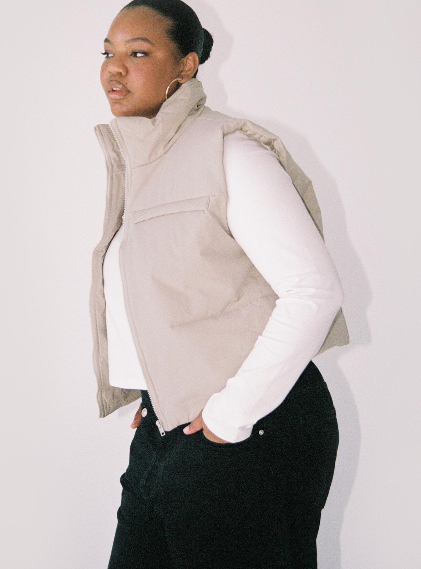 Kirby Puffer Vest Cream Curve - Image 3