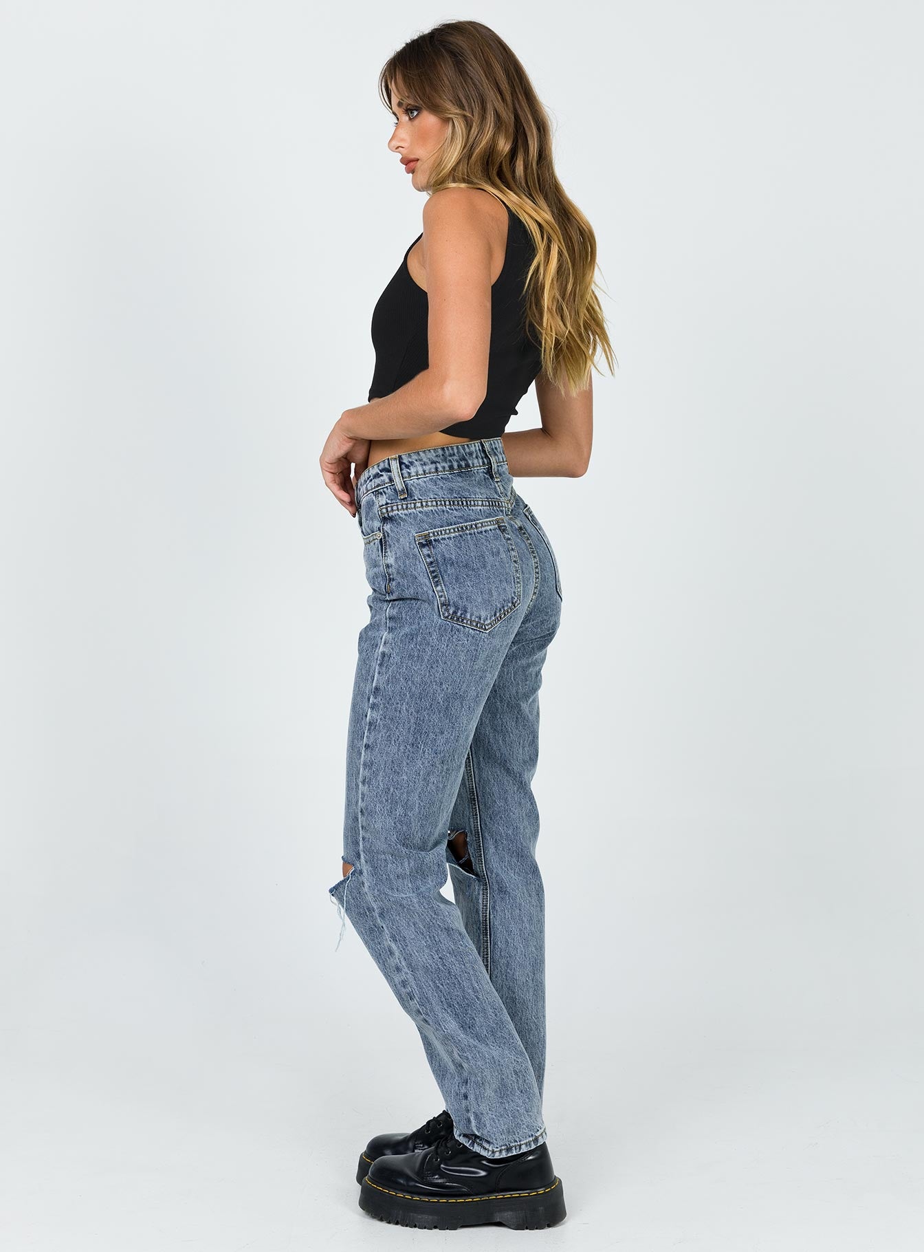 Intentions Straight Leg Knee Rip Denim Jean - Image 4