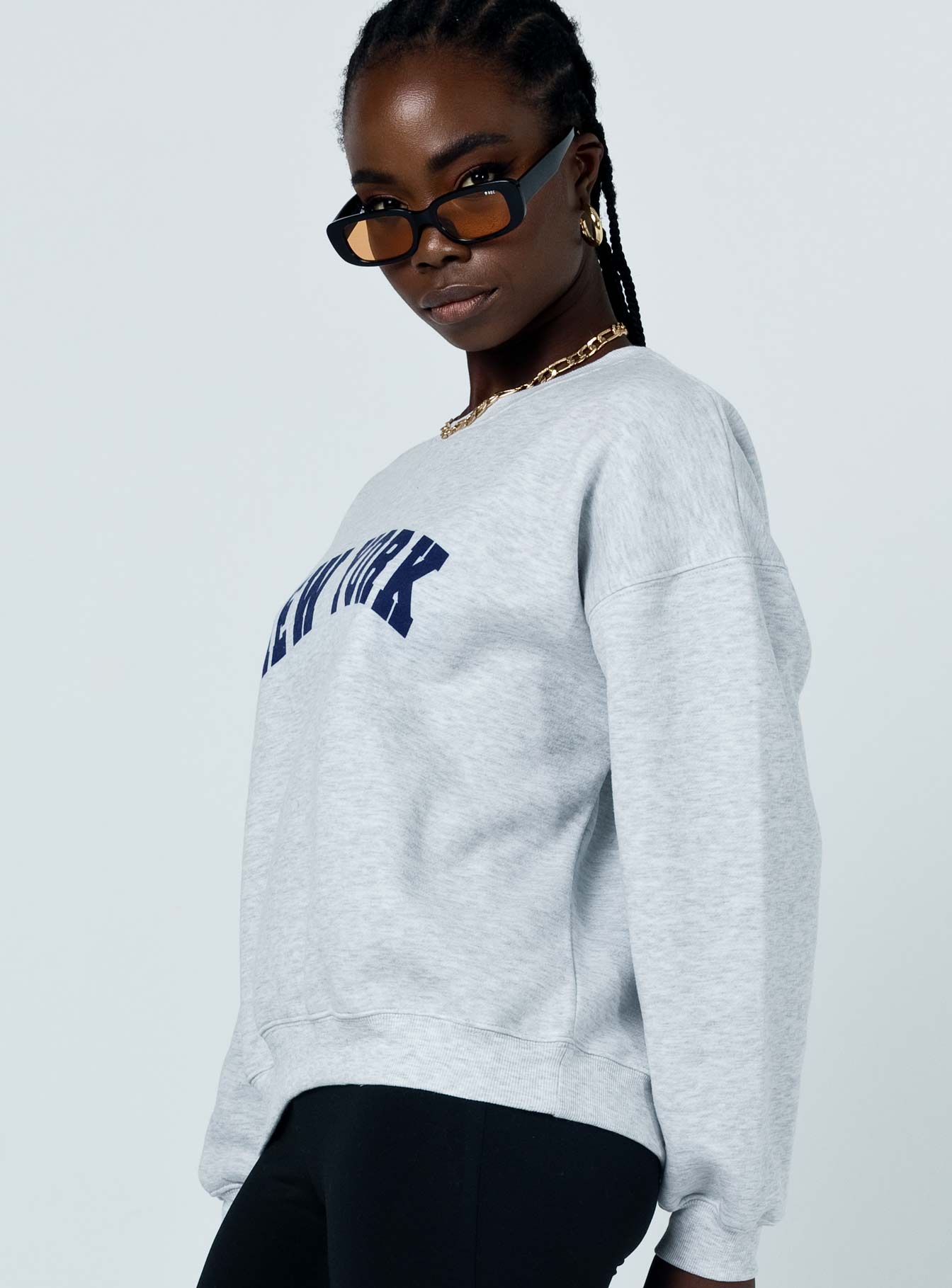 Charlotte Crewneck Sweatshirt Cherub Grey - Image 4