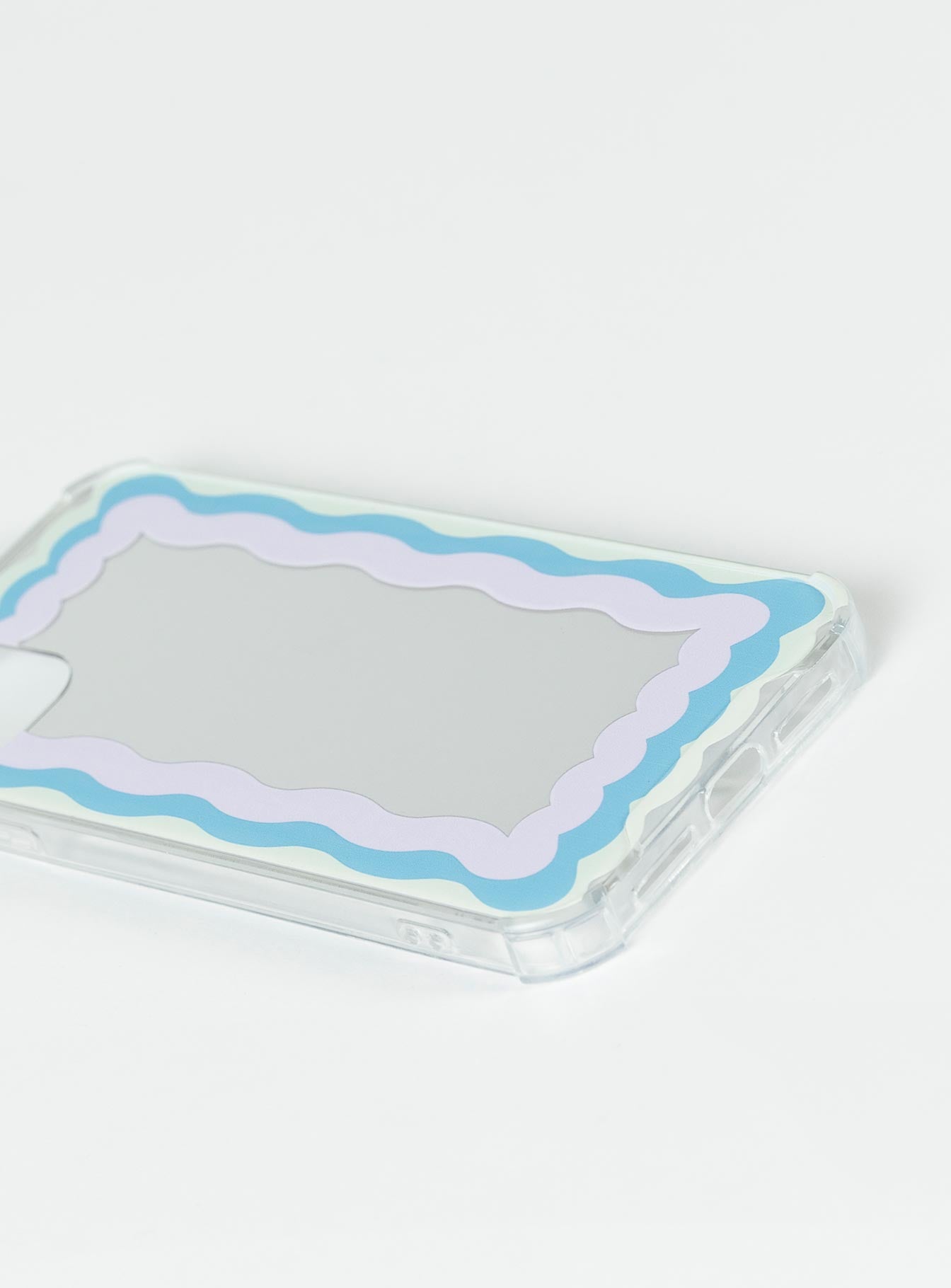 Bella iPhone Case Silver - Image 3