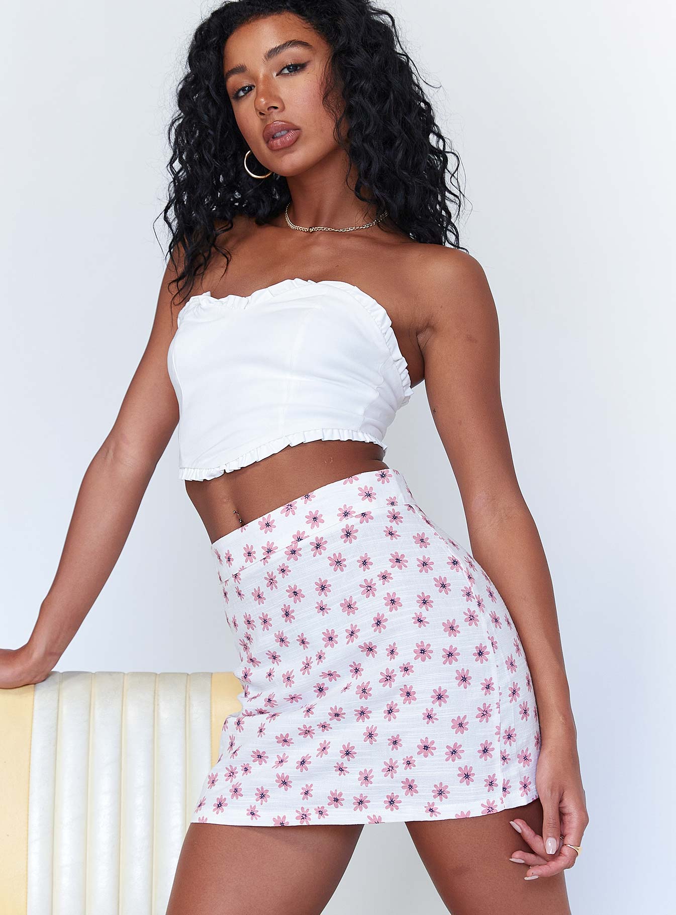 Alicya Mini Skirt White - Image 3