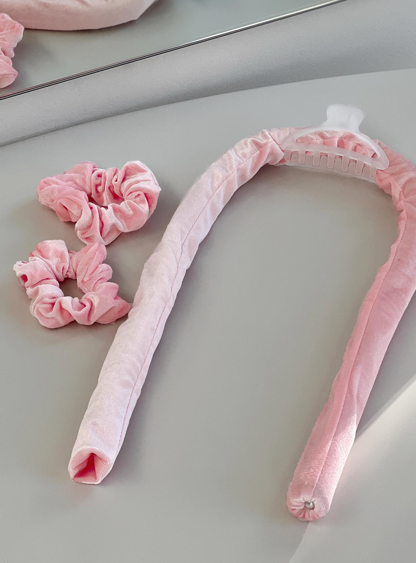 Holidae Heatless Curl Pack Pink - Image 4