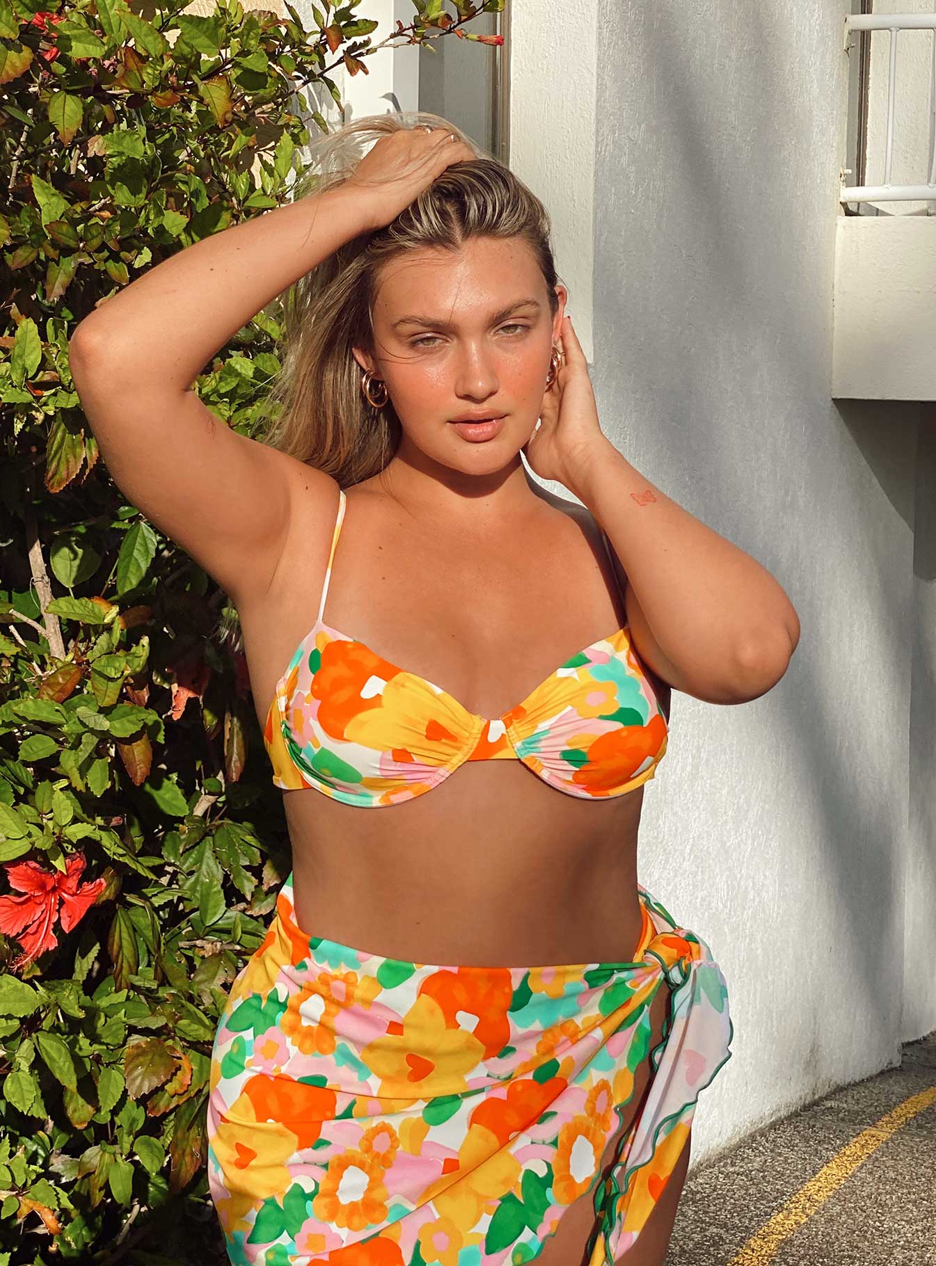 Paradise Sarong Yellow Floral - Image 3