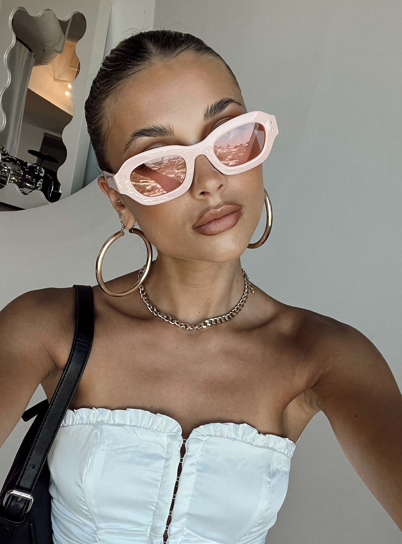 Landry Sunglasses Pink - Image 4