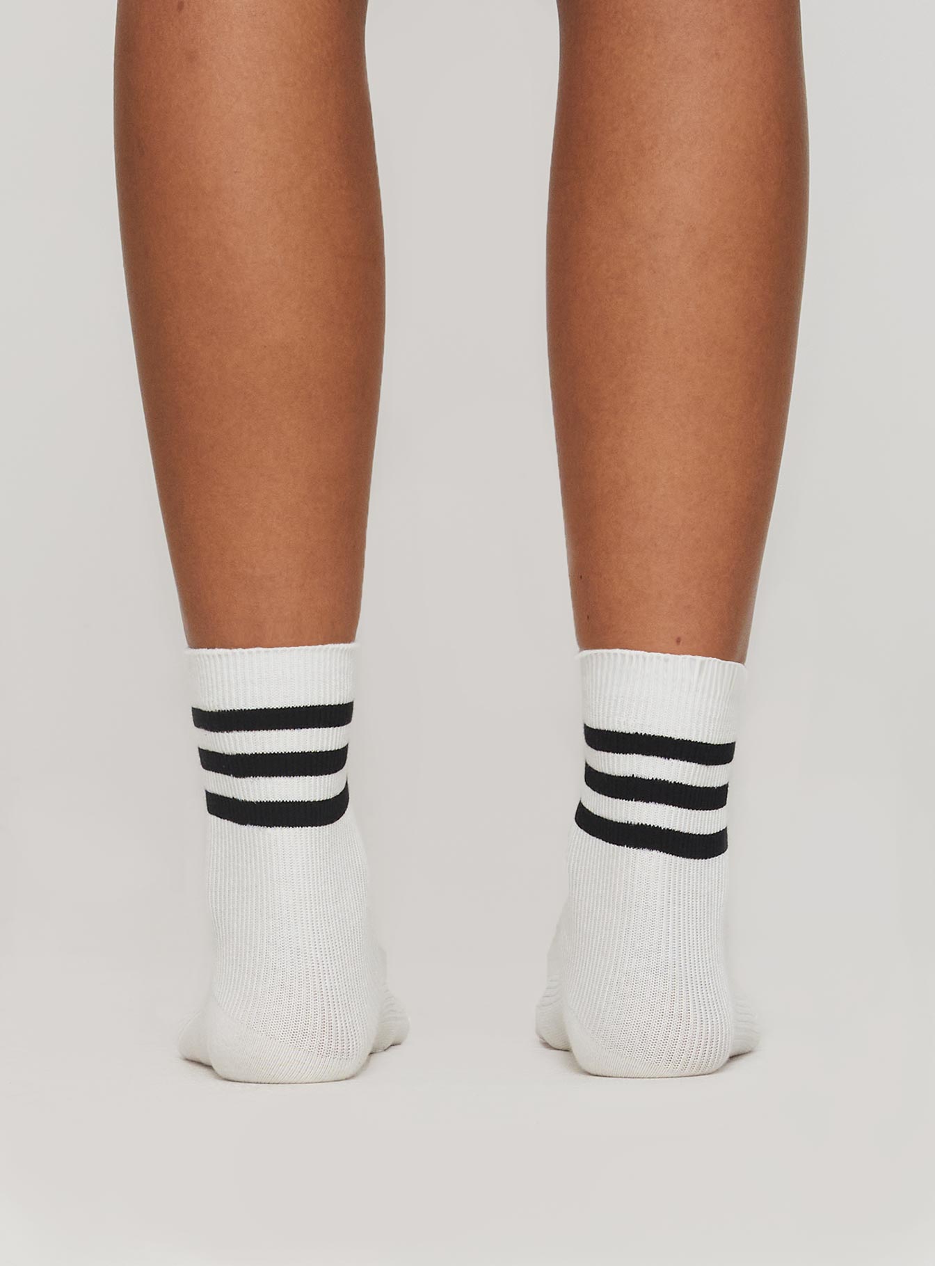 Lilt Crew Socks White - Image 4