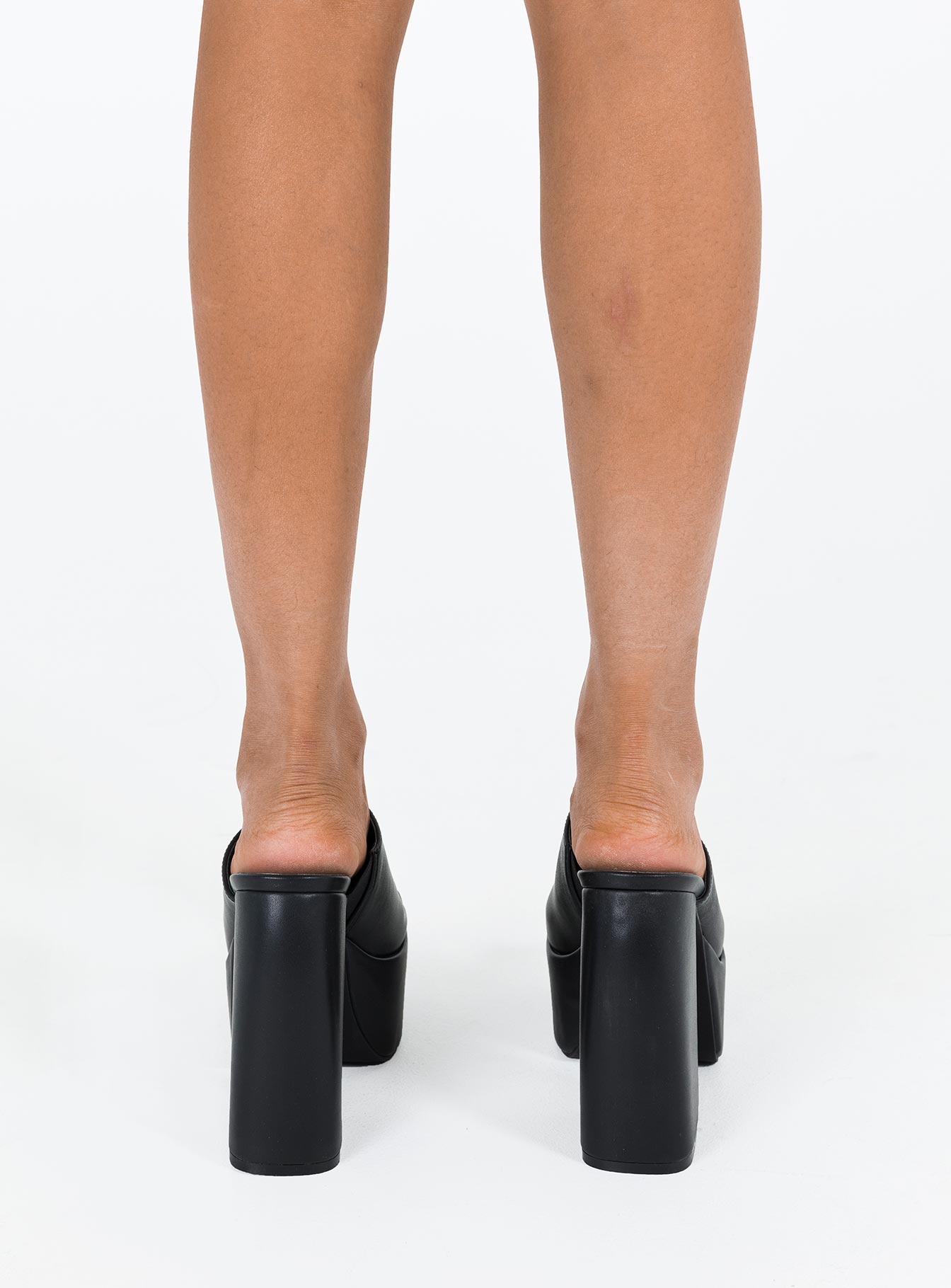 Emilia Platforms Heels Black - Image 4