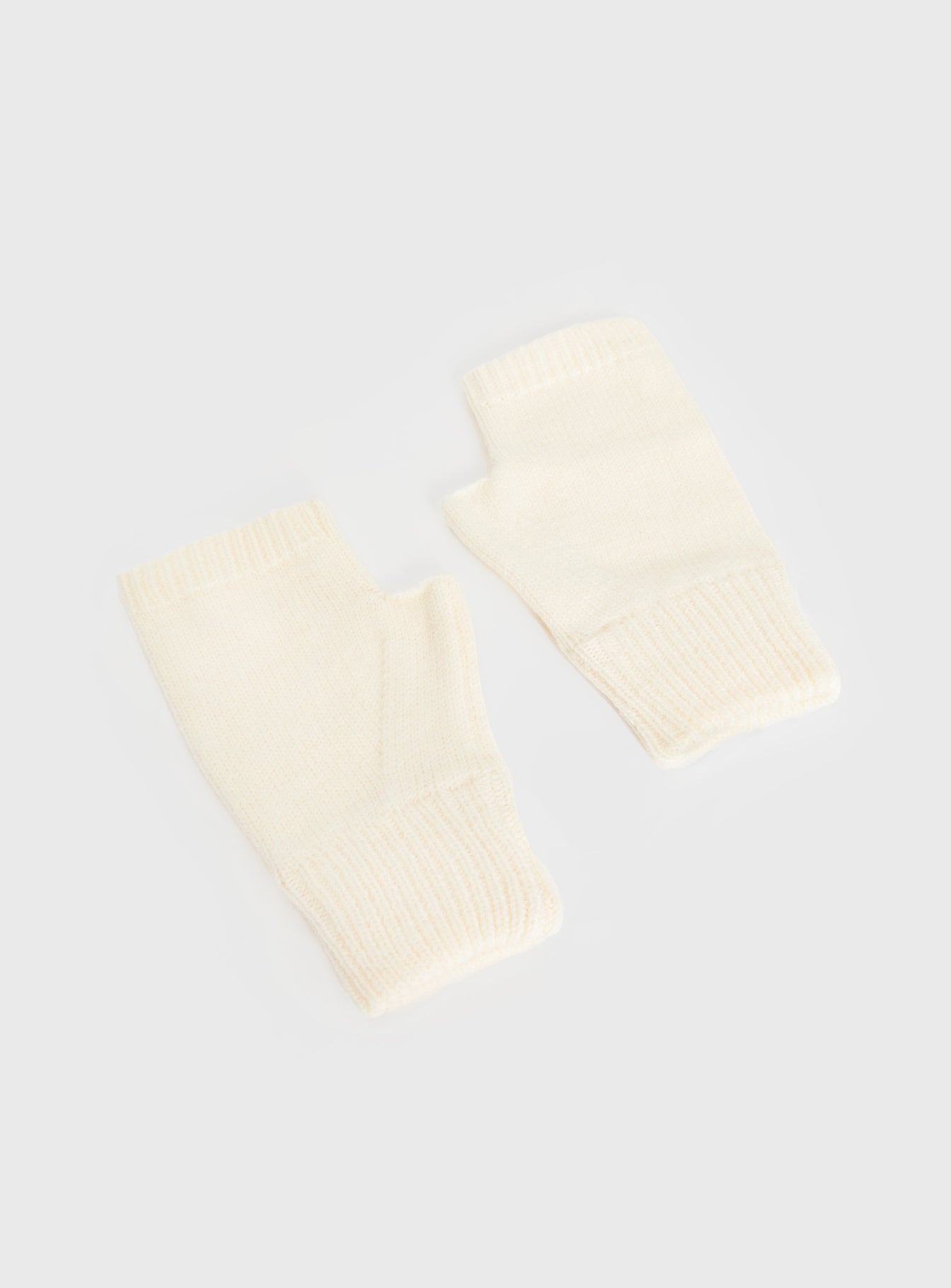 Jhett Mittens Beige - Image 4