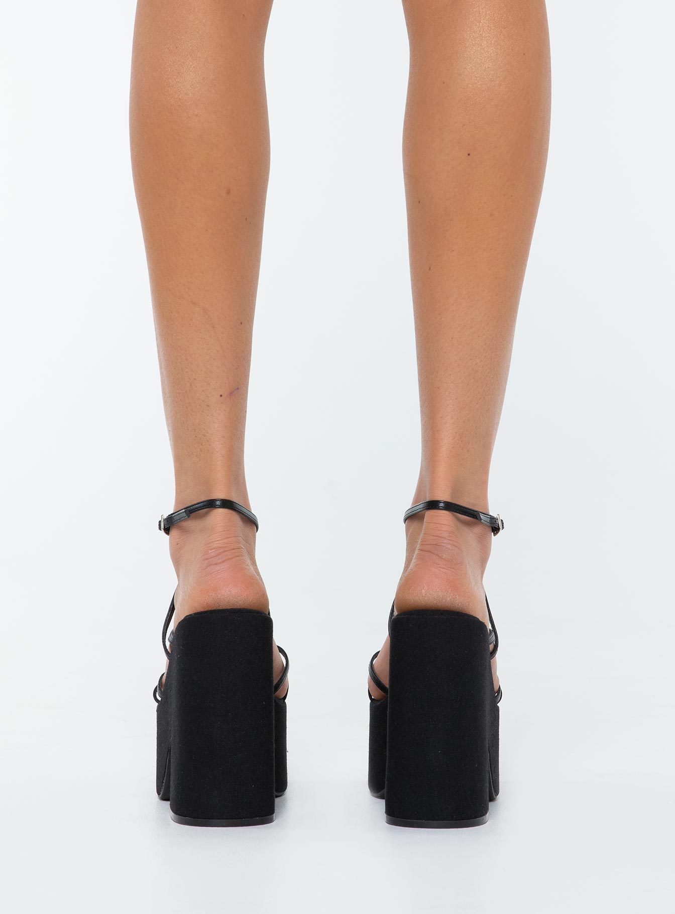 Joella Platform Heels Black - Image 4