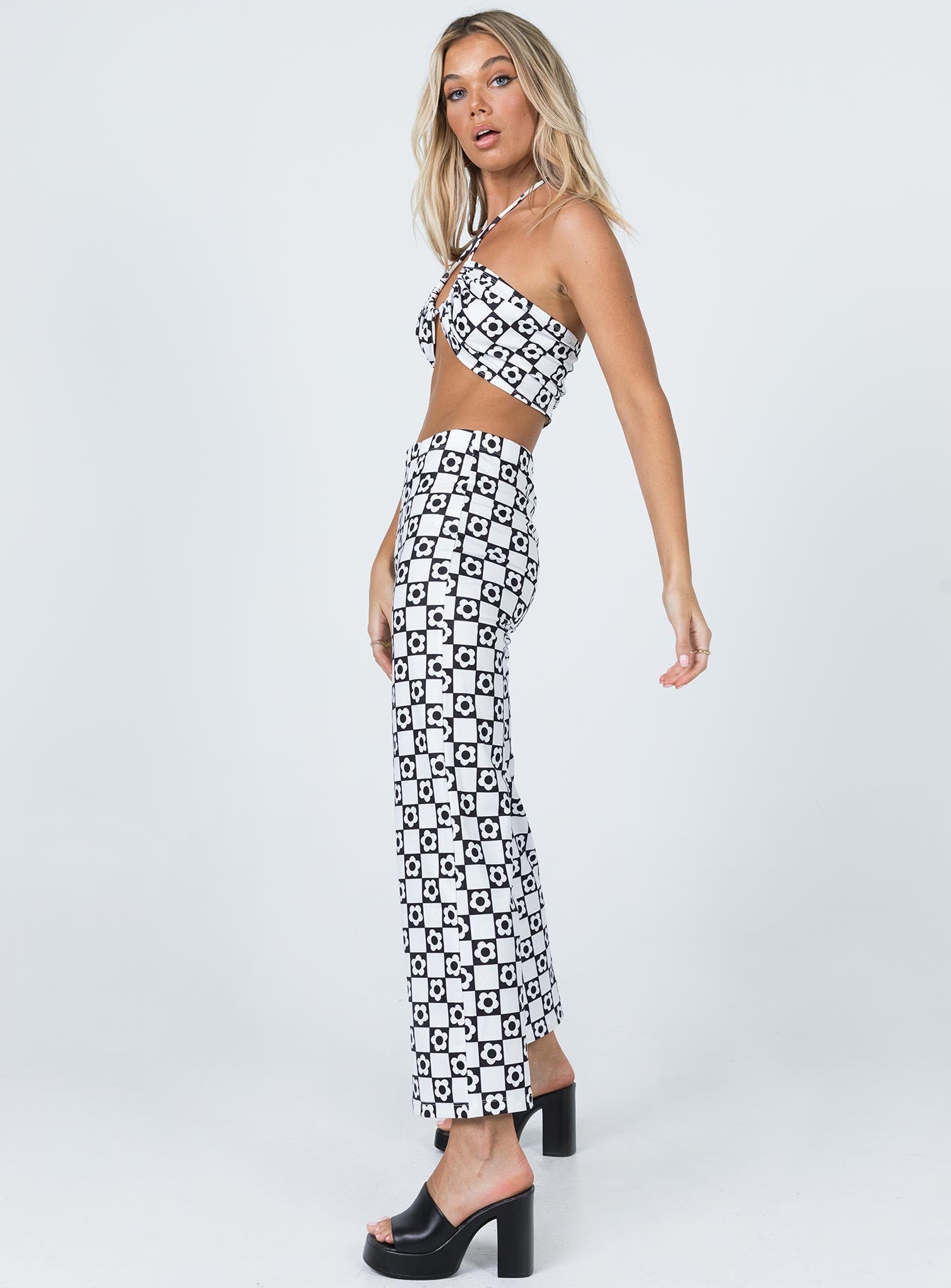 Latiana Set Black / White - Image 12