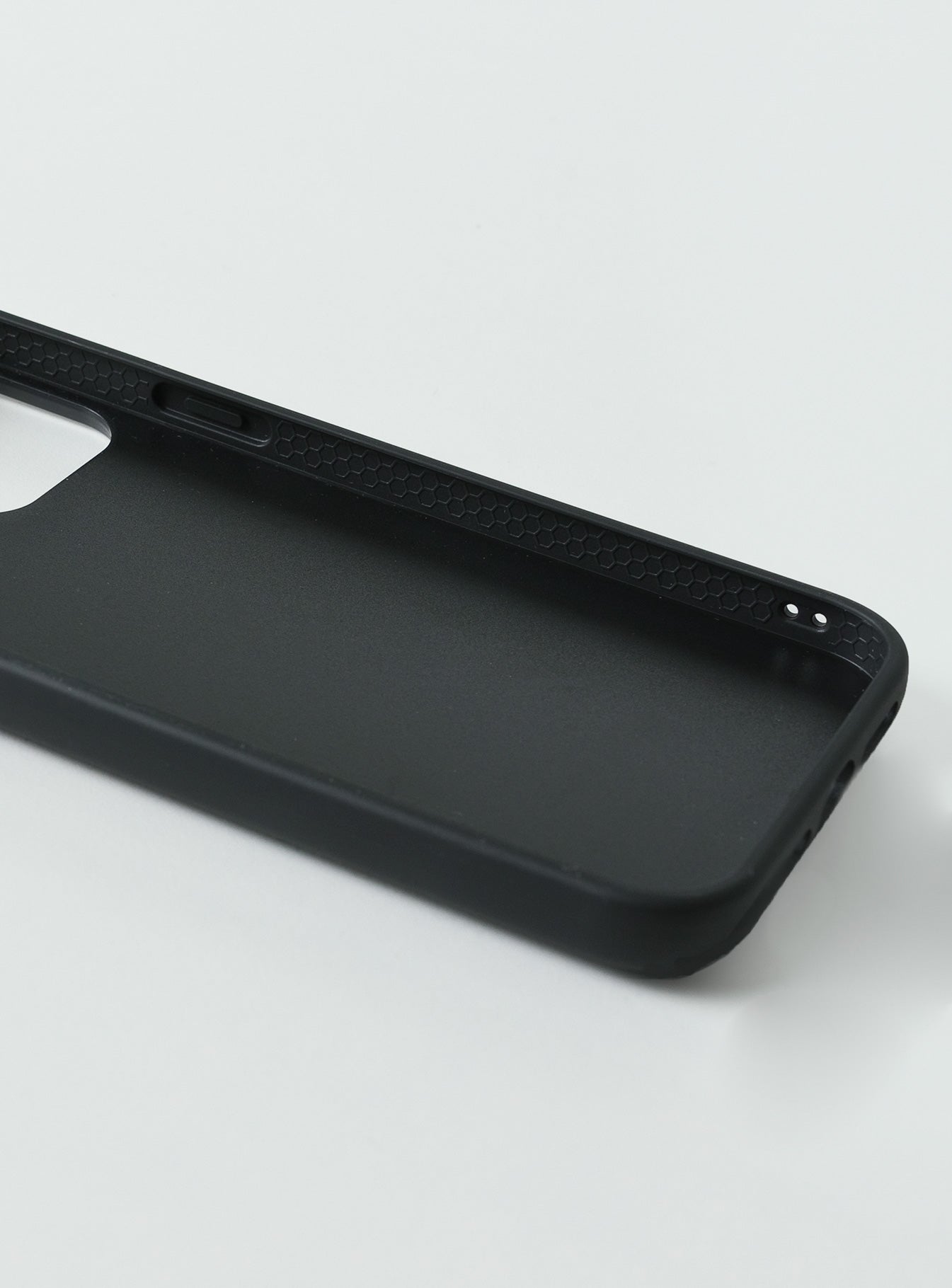 Durack Textured iPhone Case Multi - Image 4