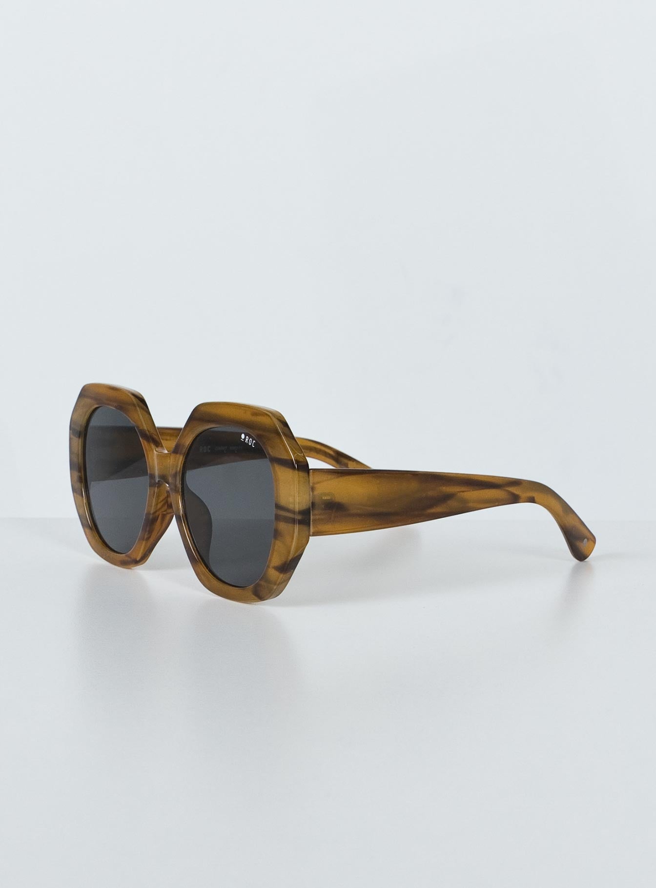 Own It Sunglasses Tiger Eyes - Image 3