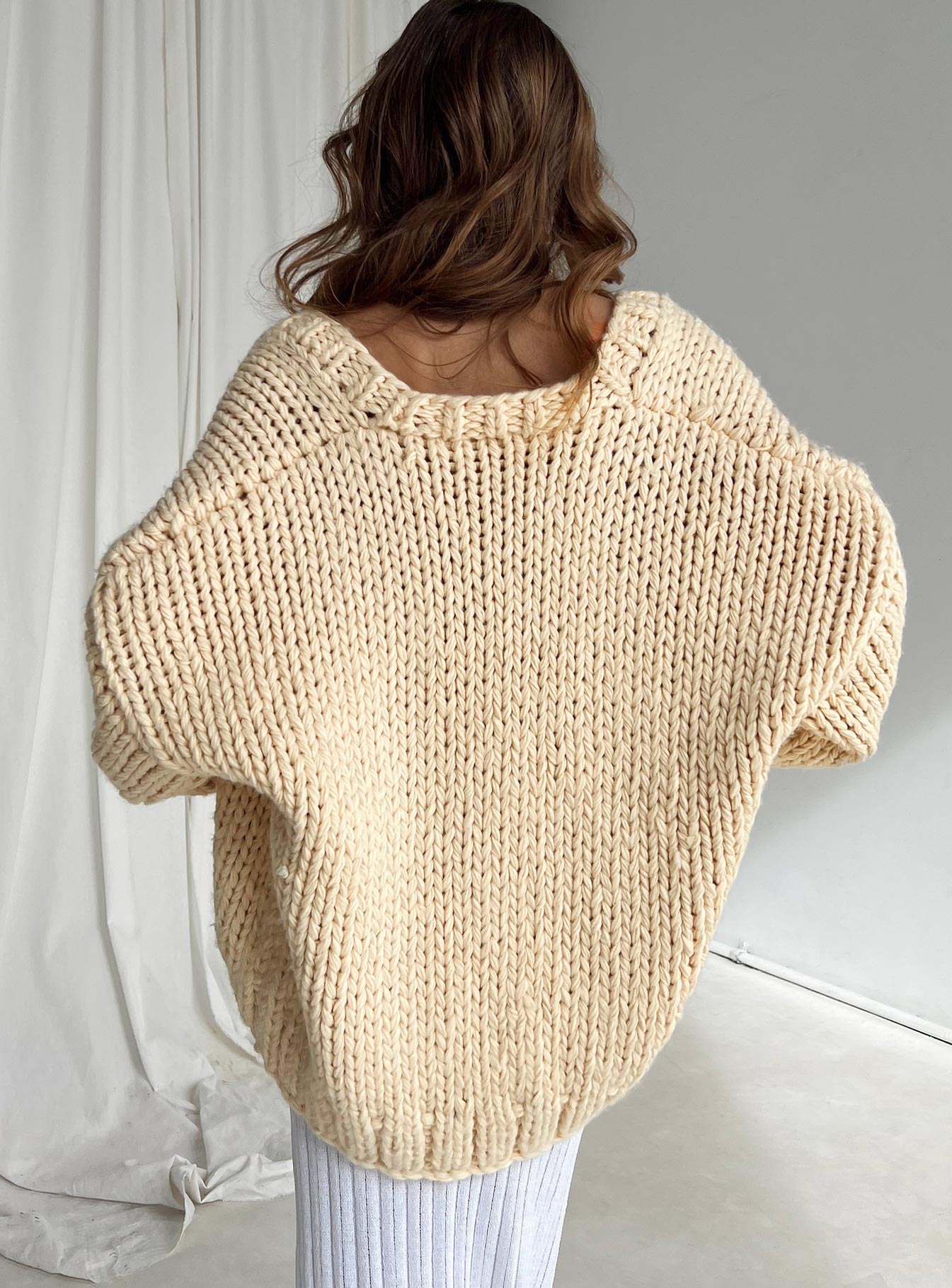 Lester Knit Cardigan Cream - Image 4
