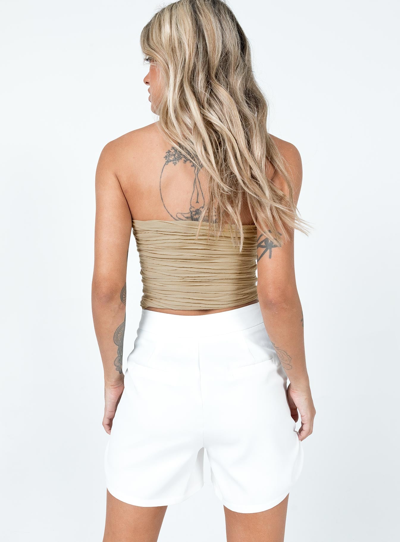 Jonna Shorts White - Image 5