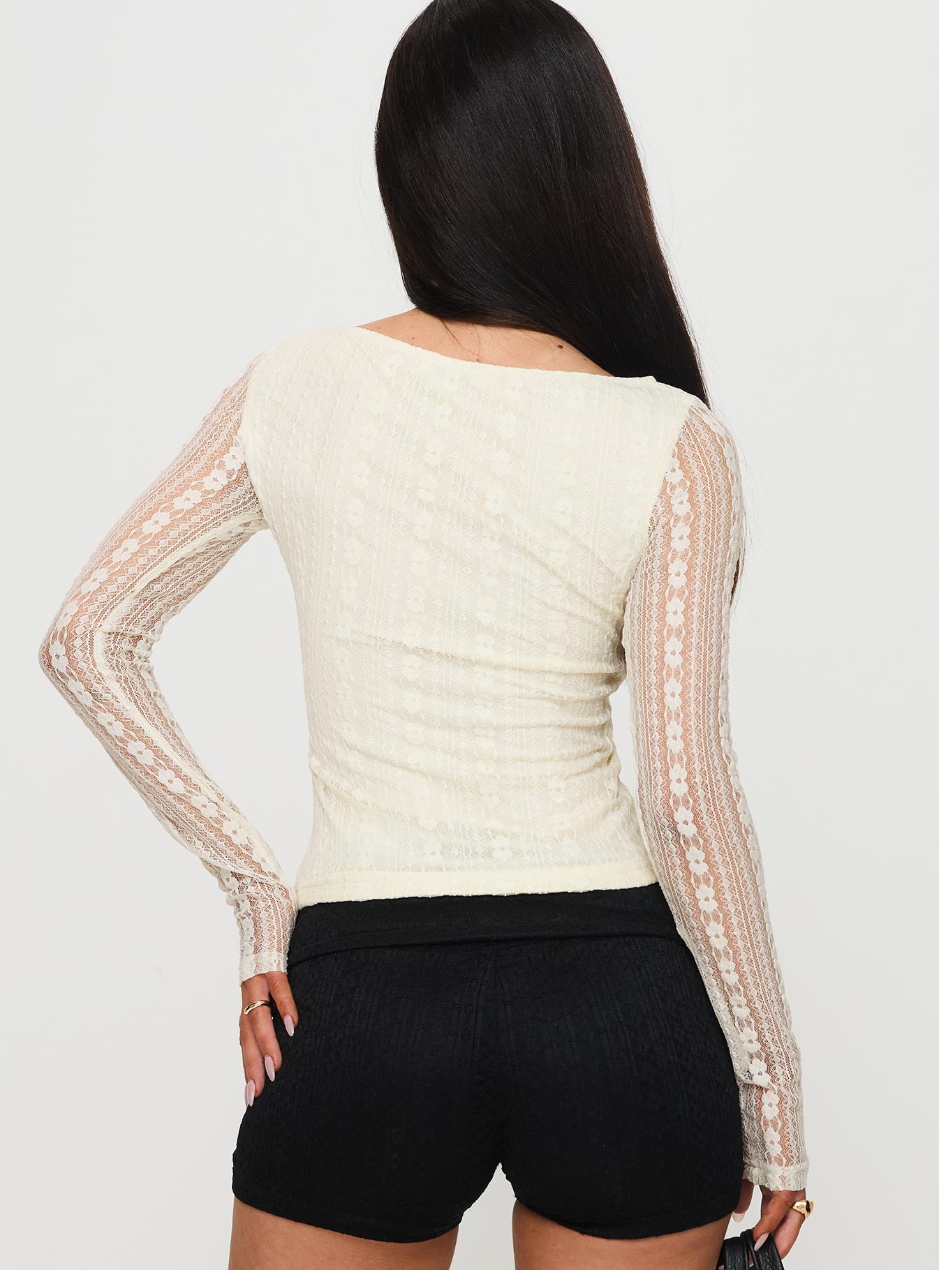 Boxwood Long Sleeve Top Cream - Image 5