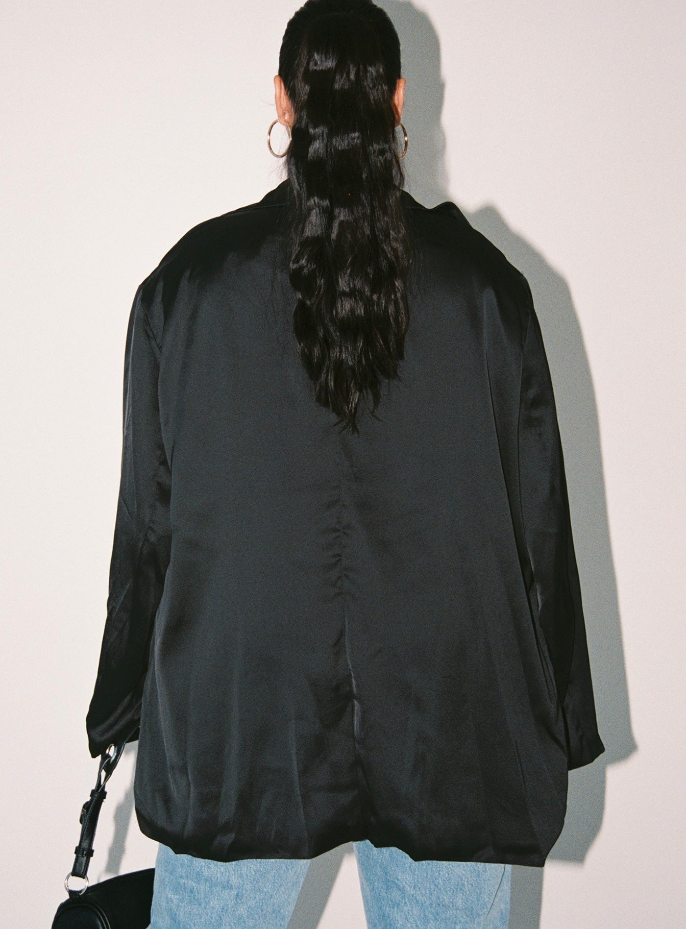 Toddy Satin Blazer Black Curve - Image 4