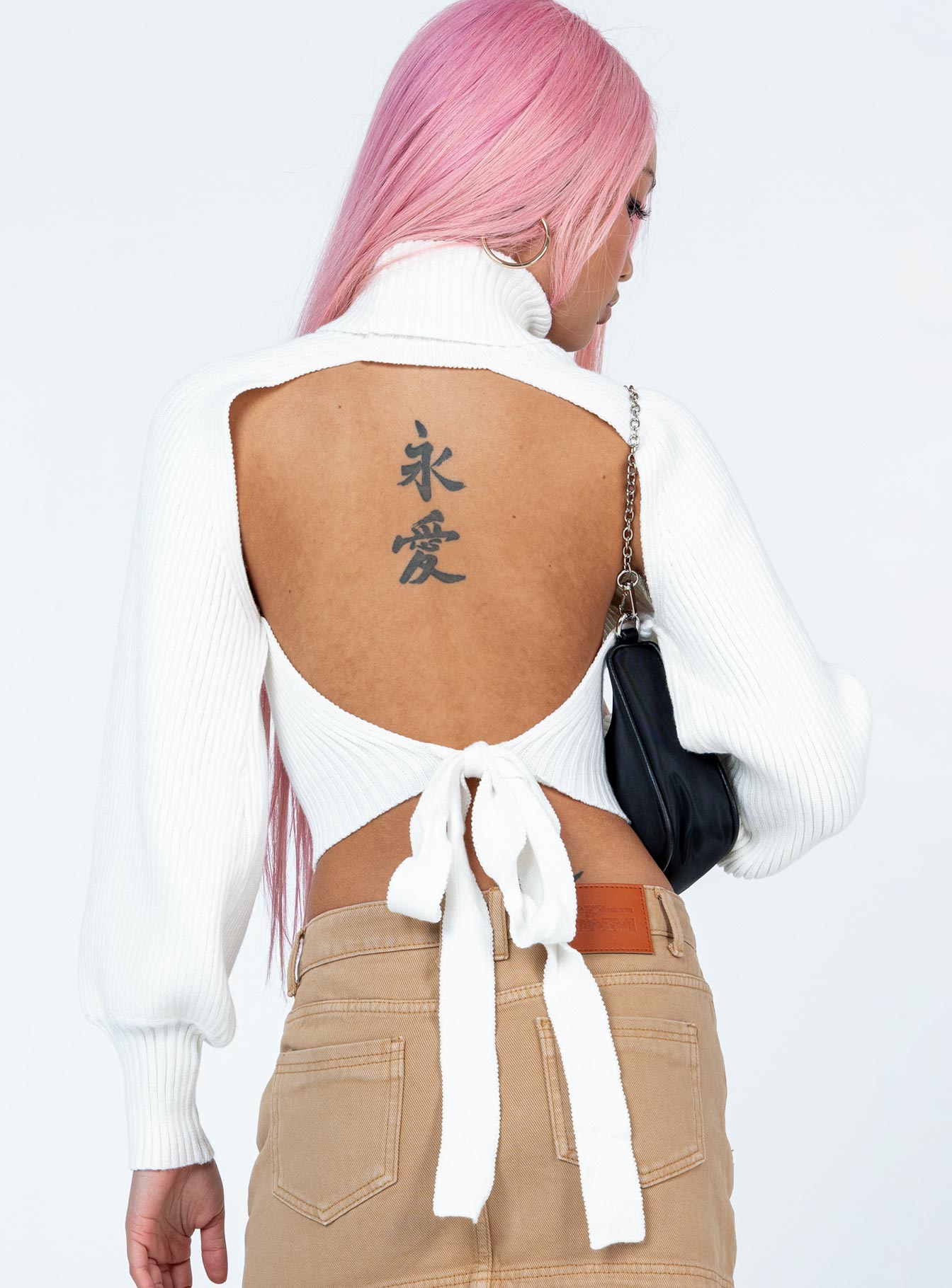 Bernadette Sweater White - Image 2