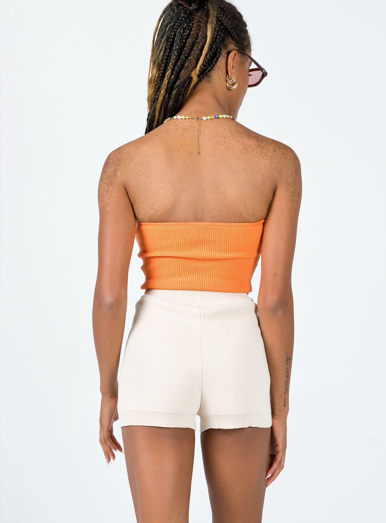 Rowen Basic Knit Shorts Beige - Image 5