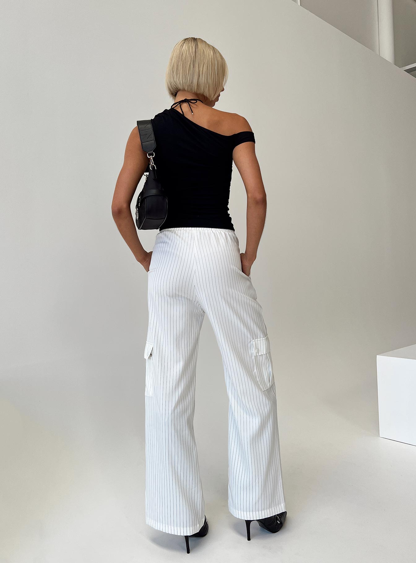 Lista Elastic Pocket Pants White Pinstripe - Image 4