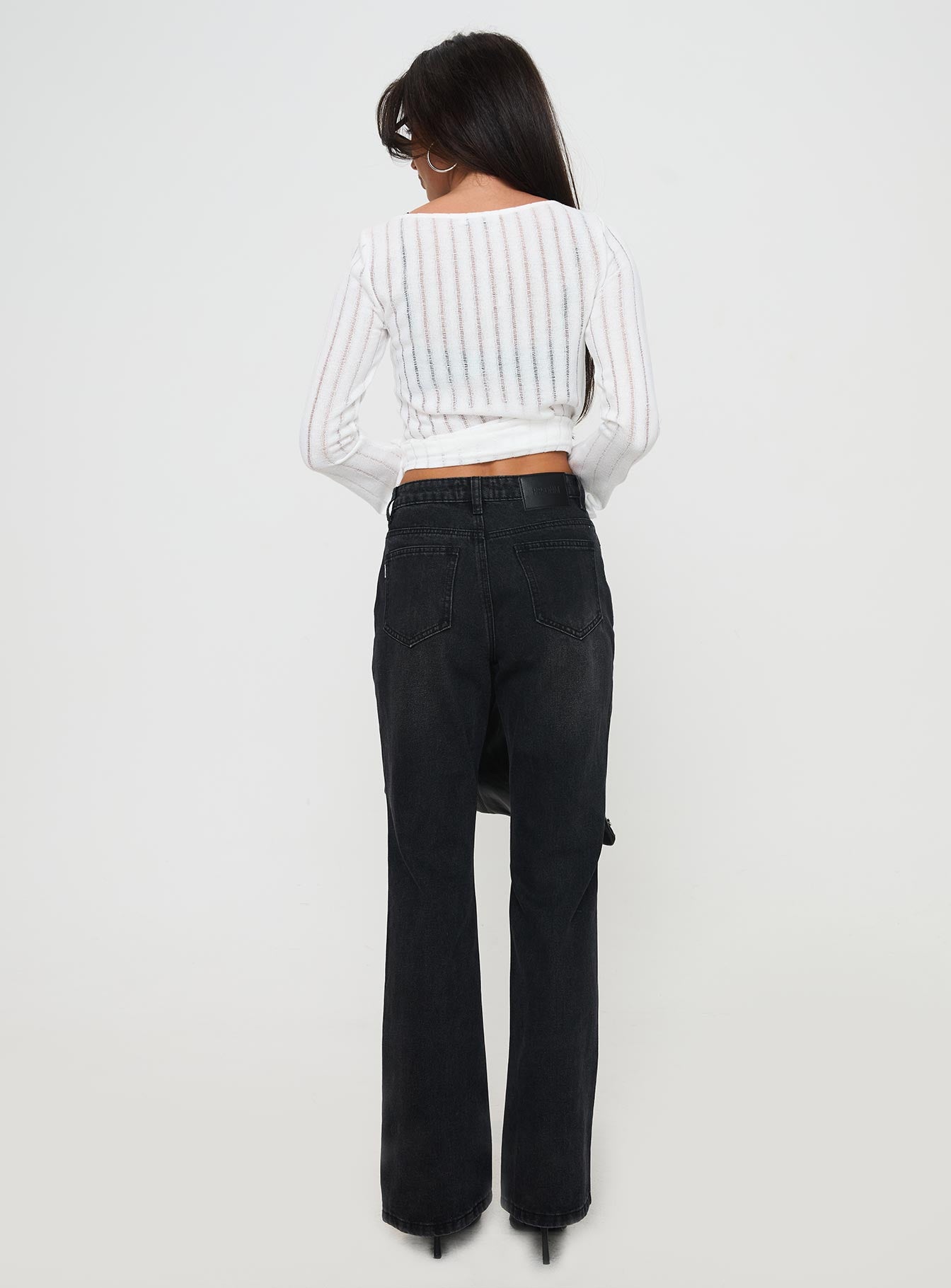 Kemsley Mid Rise Bootleg Jeans Washed Black - Image 5